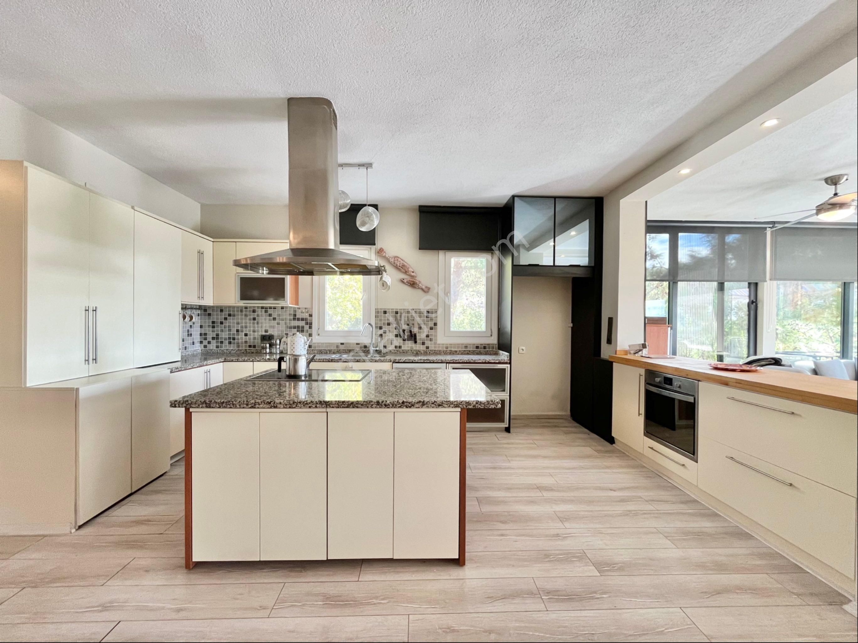 Bodrum Oasis Üstü Site İçinde 6+1 Kiralık Villa - Görsel 27