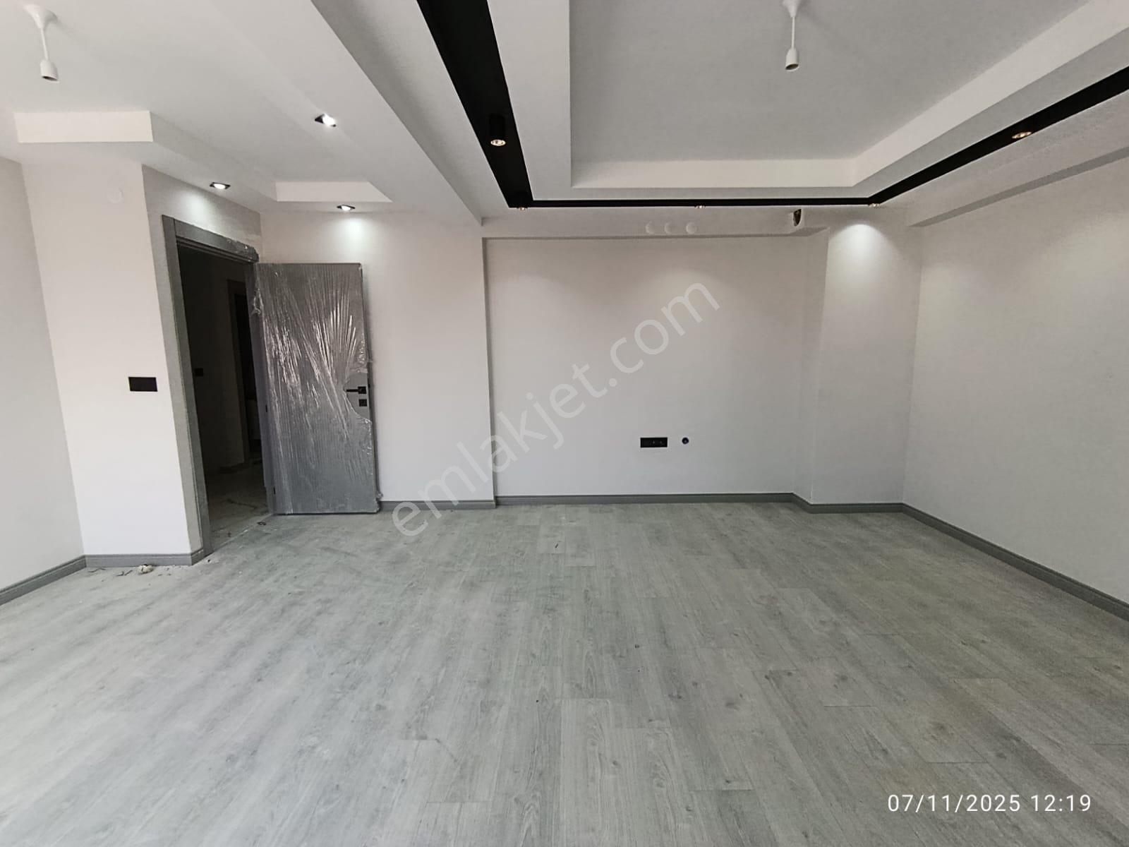 Çamlıca Mahallesinde Satılık 3+1 Dubleks Daire
