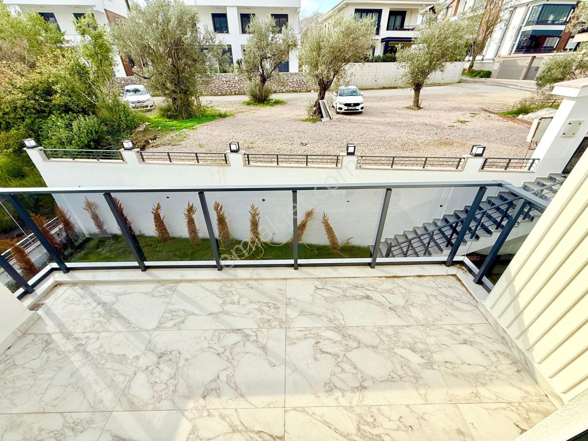 ▶ ▶ Akçay Körfez'den Güre'de Bahçeli Giyinme Odalı 3+1 Sıfır Satılık Ters Dubleks Daire - Görsel 21