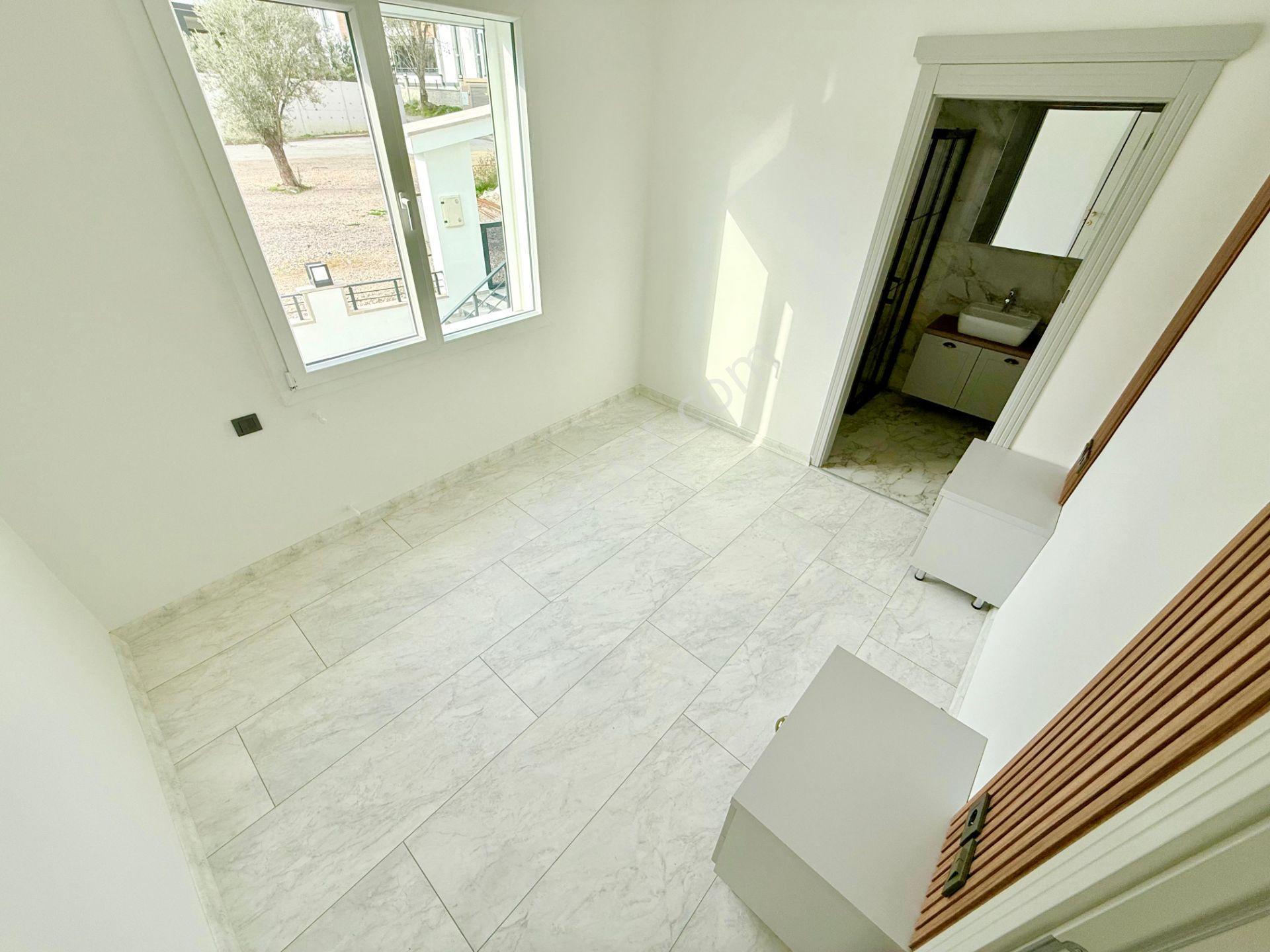▶ ▶ Akçay Körfez'den Güre'de Bahçeli Giyinme Odalı 3+1 Sıfır Satılık Ters Dubleks Daire - Görsel 23