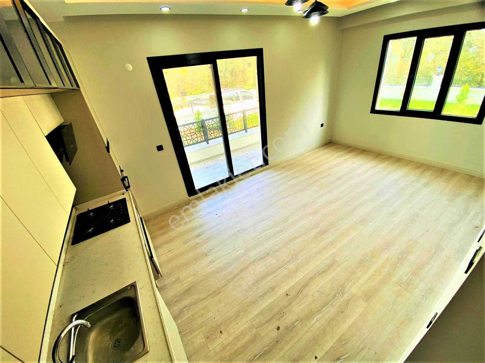 Güre De 2+1 Geniş Bahçe Kullanımlı Satılık Daire - Görsel 16