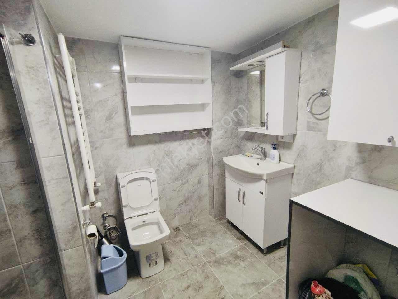 Sahil Tramvay Yakını 3+1 115 M2 Doğalgazlı Arakat *boş* Daire - Görsel 12