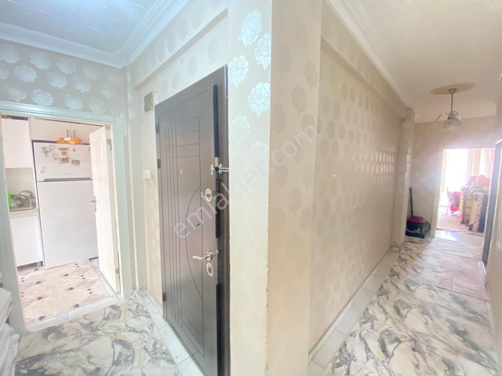 Prestij'den Bahçelievler'de Cadde Üzeri Tertemiz 3+1 Daire - Görsel 24