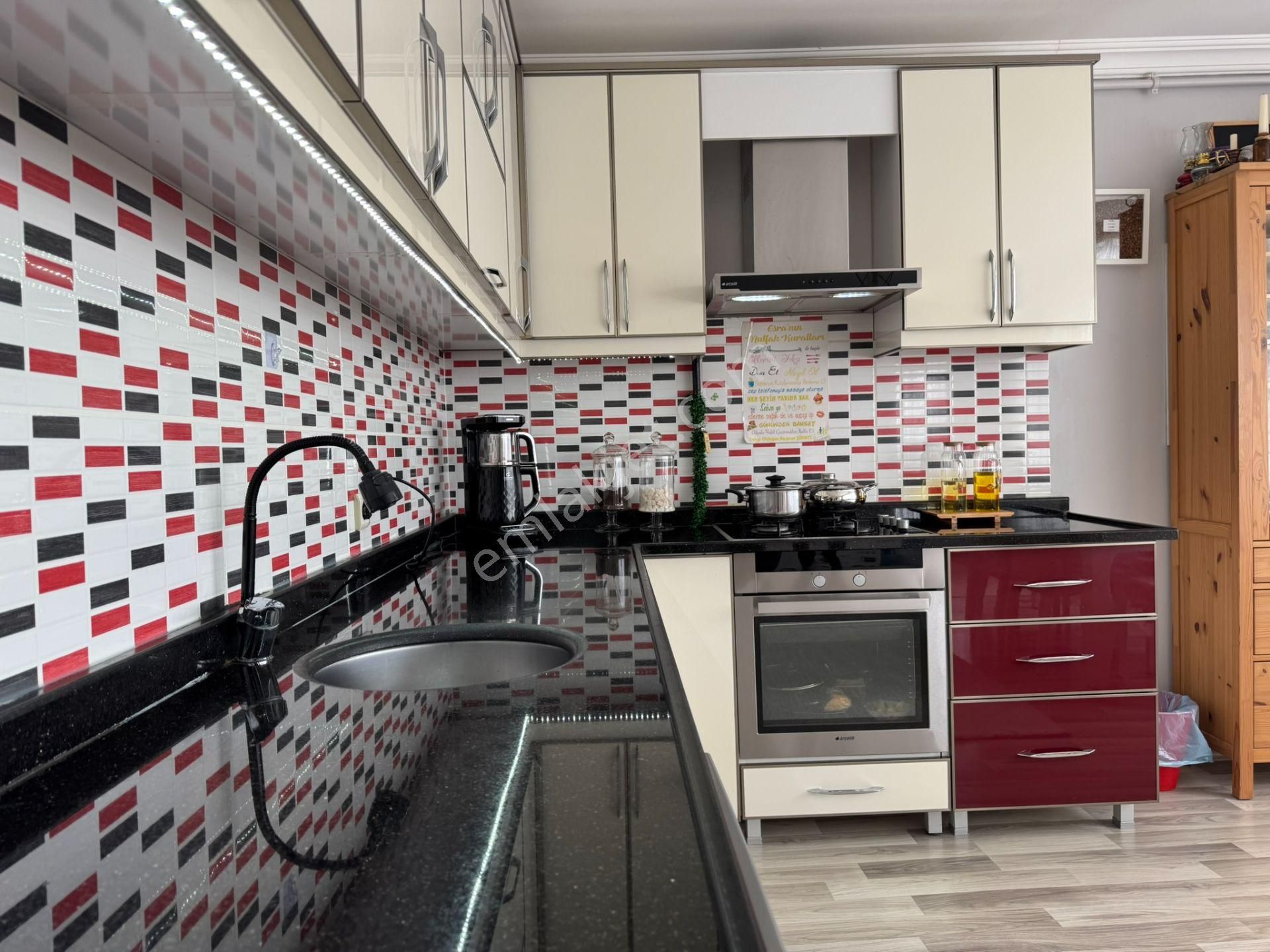 Çavuşbaşı'nda Fırsat ! Yatırımlık 4 Daireli Müstakil Komple Bina - Görsel 18