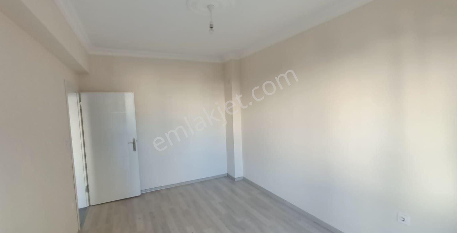 Çanakkale Barbaros’ta Kiralık 1+1 Daire - Görsel 6