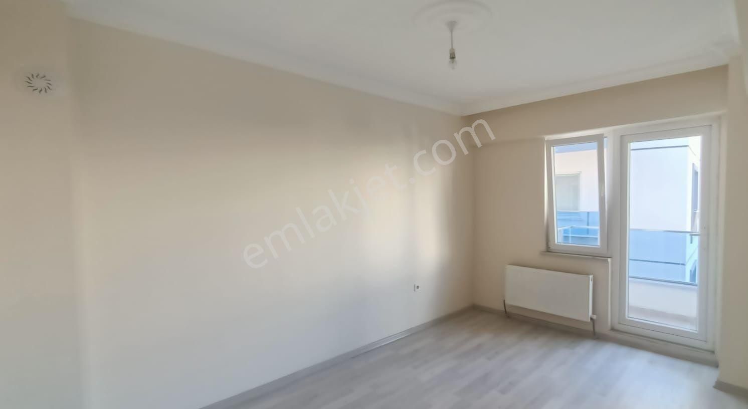 Çanakkale Barbaros’ta Kiralık 1+1 Daire - Görsel 5