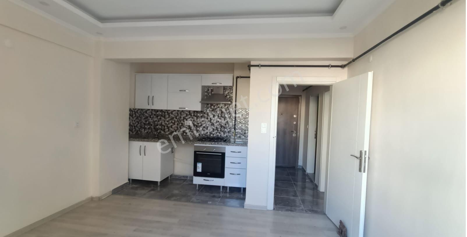 Çanakkale Barbaros’ta Kiralık 1+1 Daire - Görsel 2