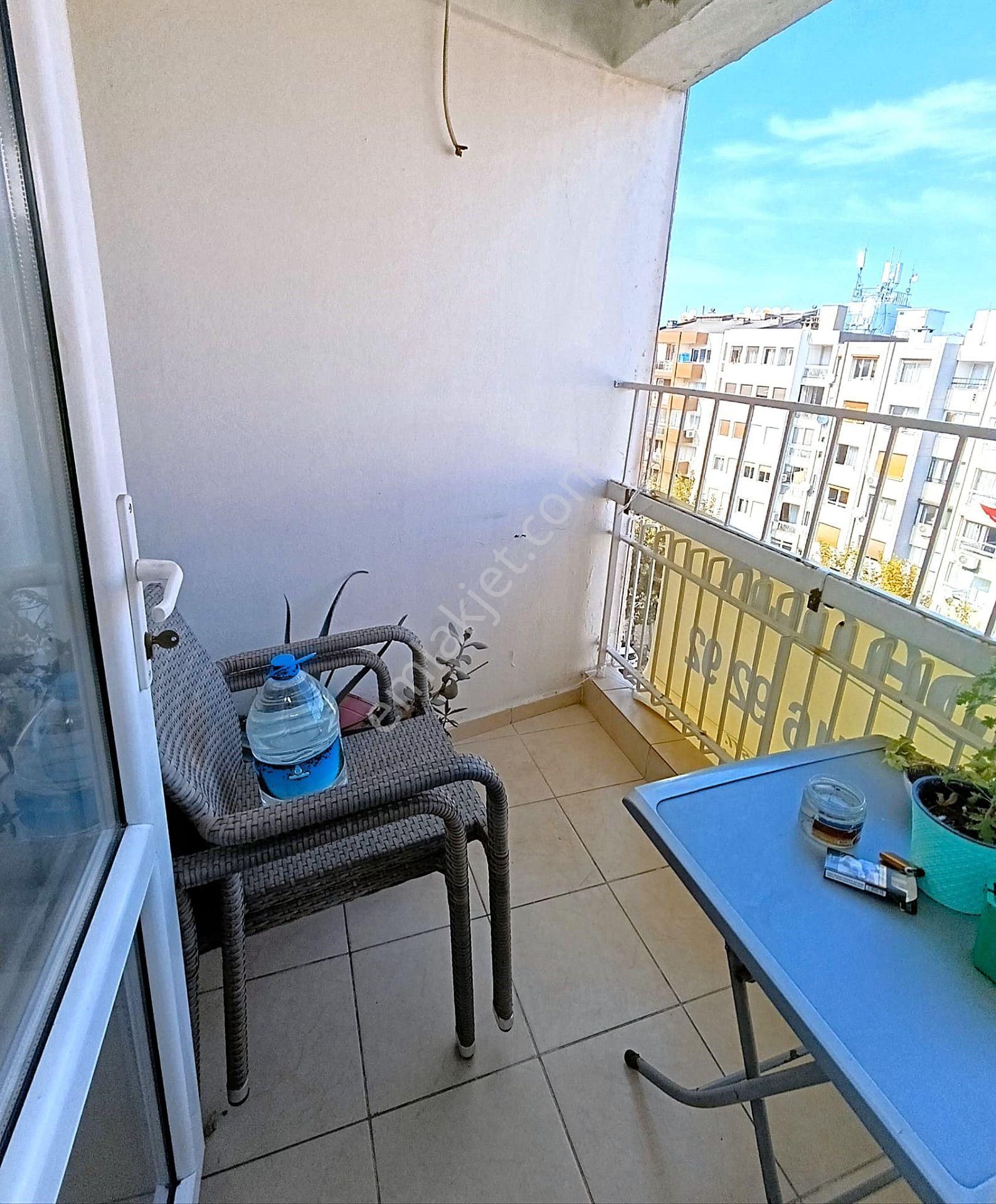 Simge Emlak Göztepe 'ye Yakın Mithatpaşa Cad. Üzeri Satılık Dair - Görsel 4