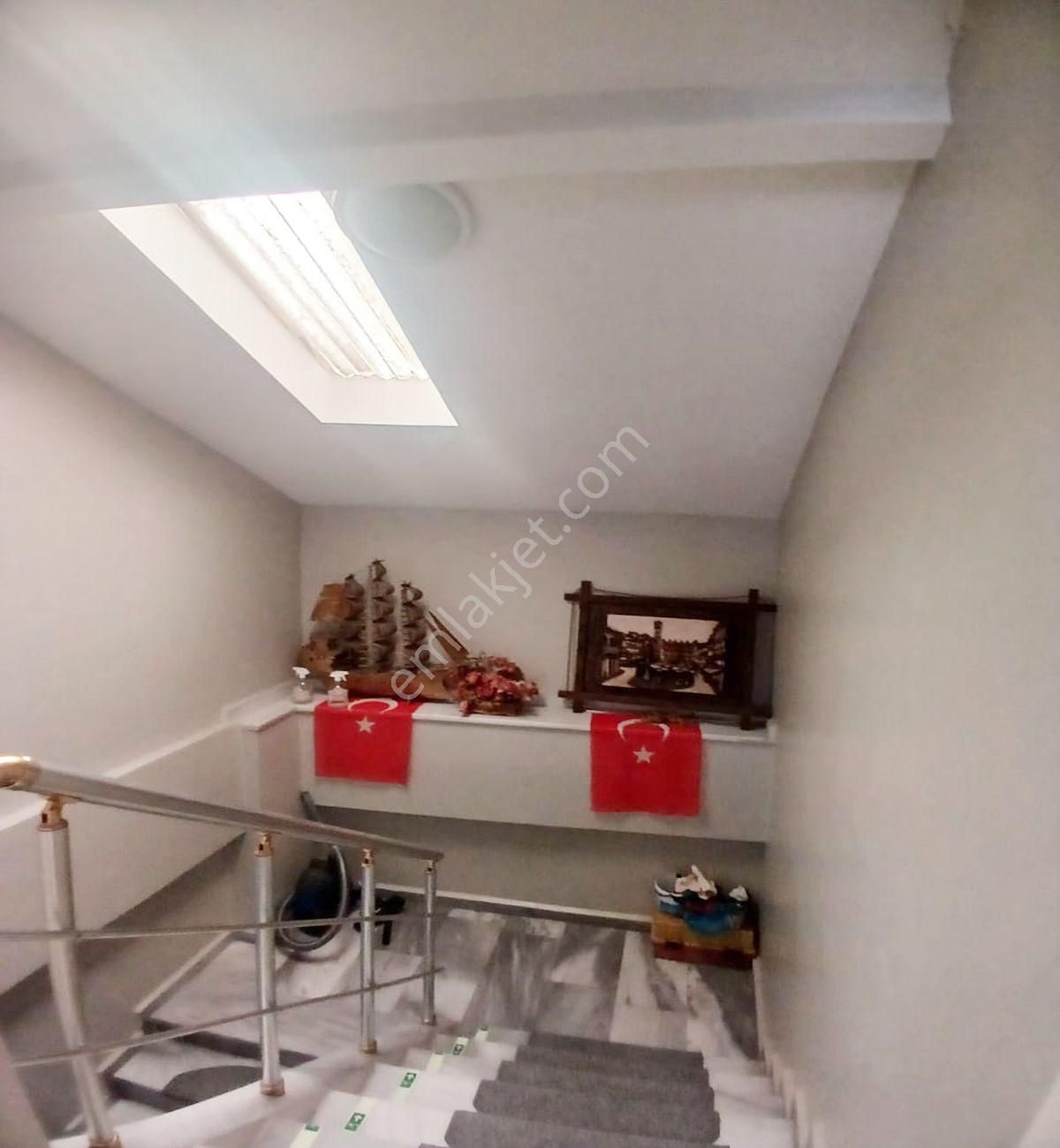 Avcılar Cihangirde 6+2 Lüx 260m2 Satılık Dublex - Görsel 26