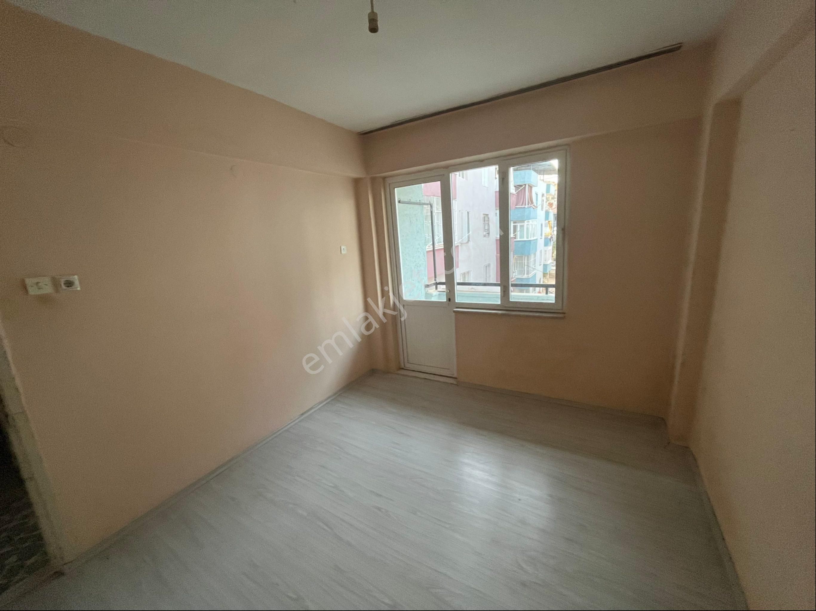 Miray Emlaktan Pınarbaşı Mahallesinde Kiralık 3+1 Daire - Görsel 8