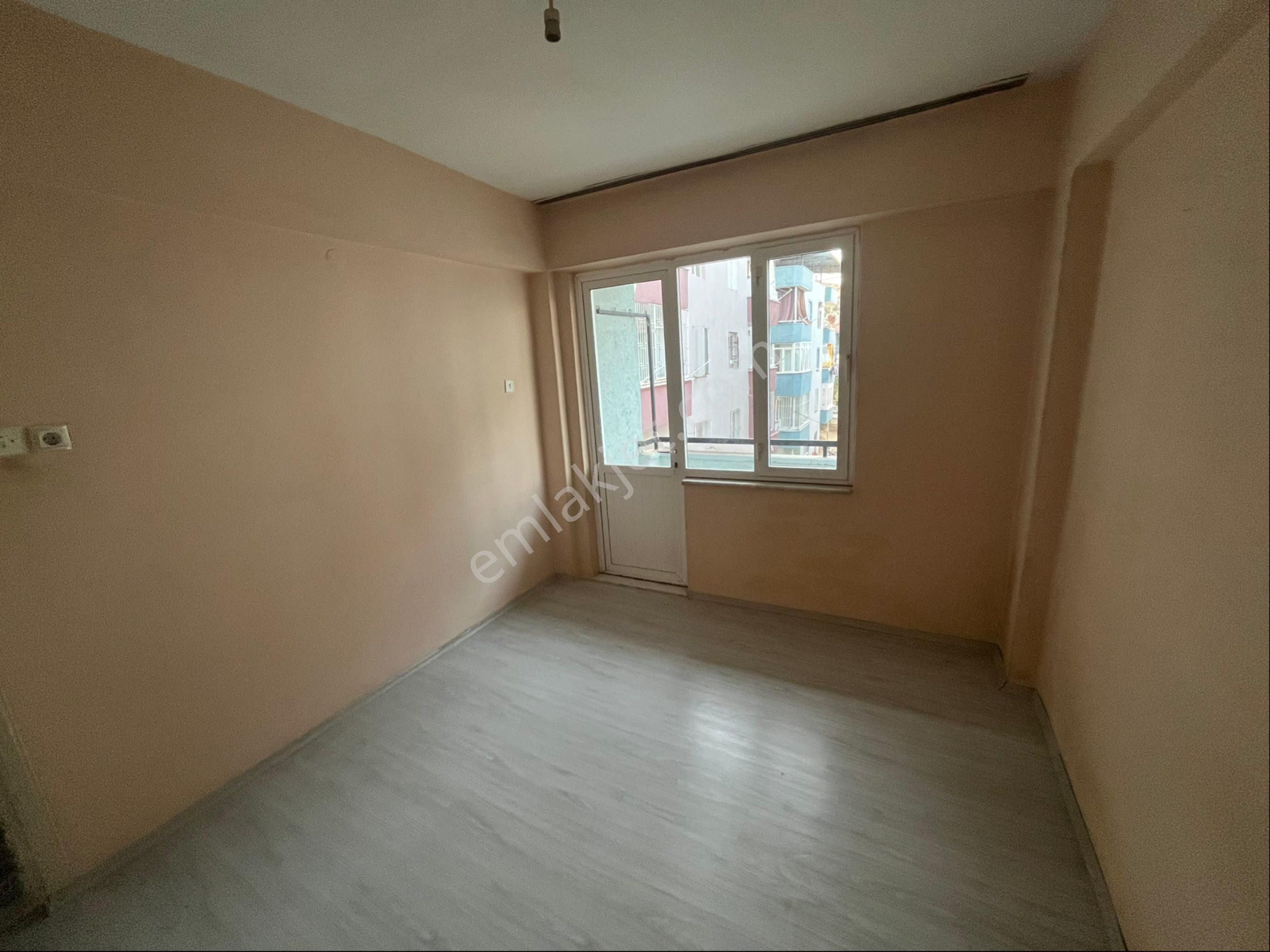 Miray Emlaktan Pınarbaşı Mahallesinde Kiralık 3+1 Daire - Görsel 9