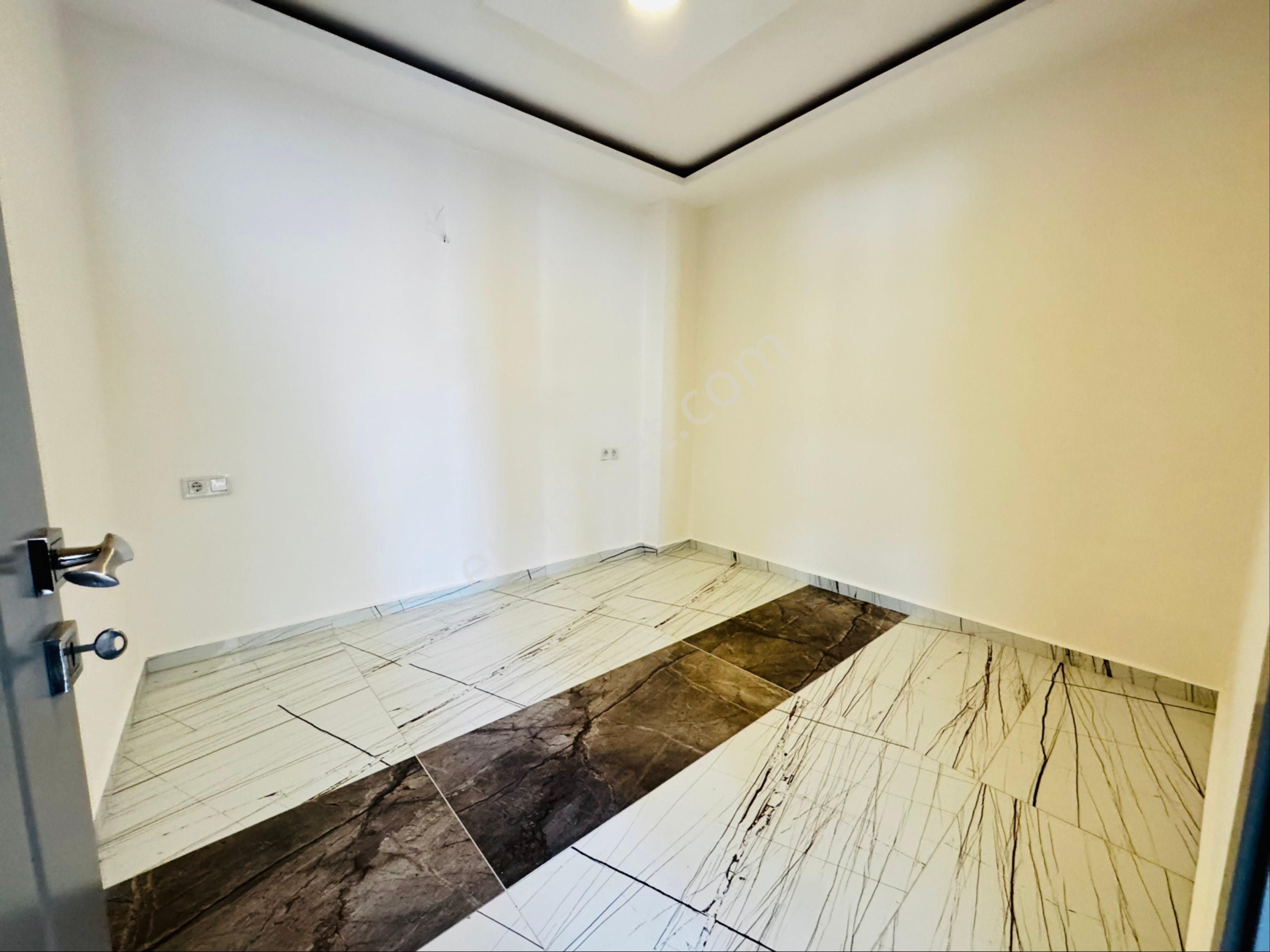 Didim Akbük’te Deniz Manzaralı | Geniş Bahçeli Villa + Ekstra Daire - Görsel 23