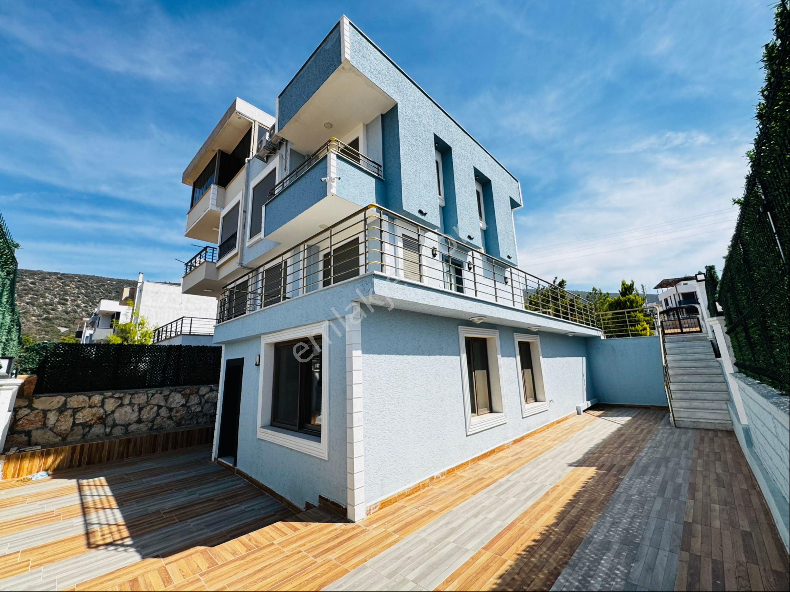 Didim Akbük’te Deniz Manzaralı | Geniş Bahçeli Villa + Ekstra Daire - Görsel 7