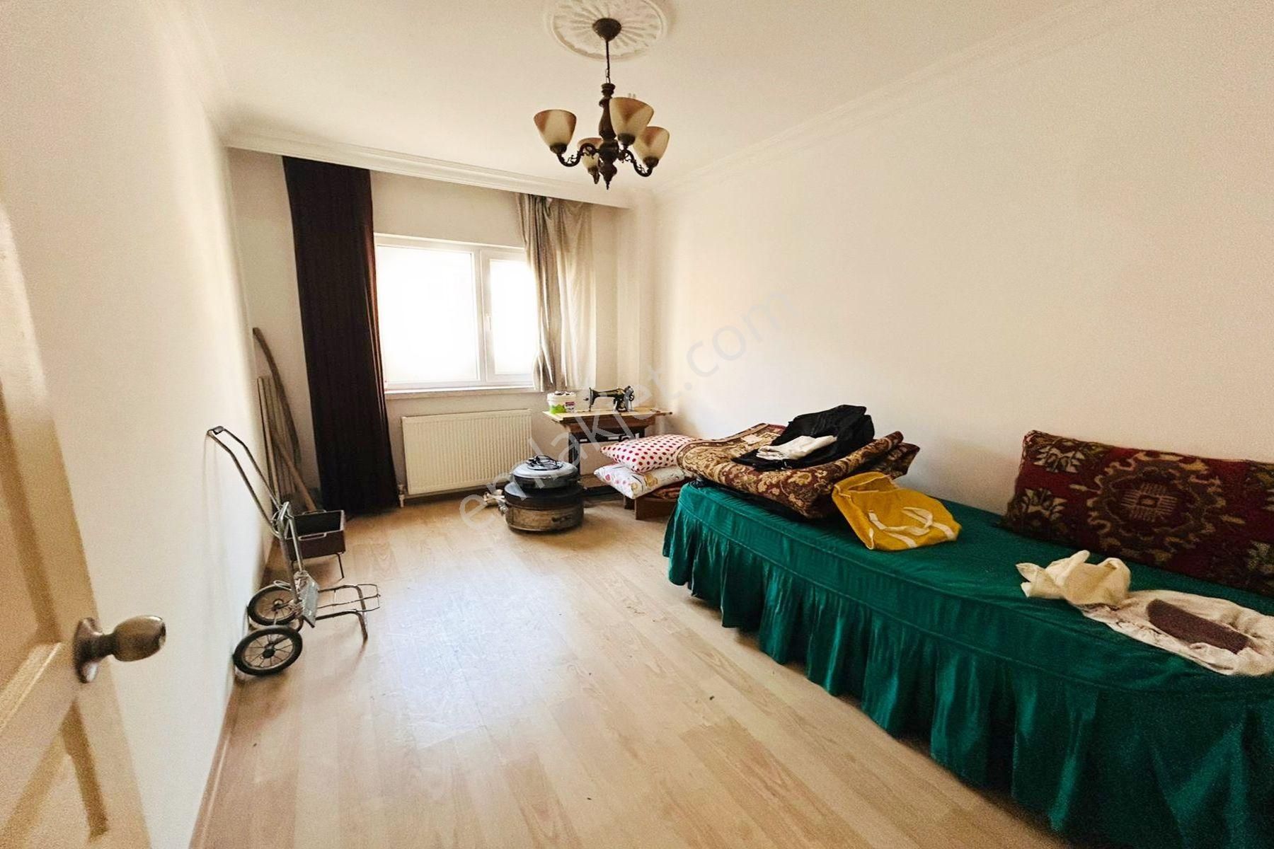 Hocalı Cd Üzerinde 2.kat Konumunda Manzaralı Fırsat Daire..! - Görsel 20