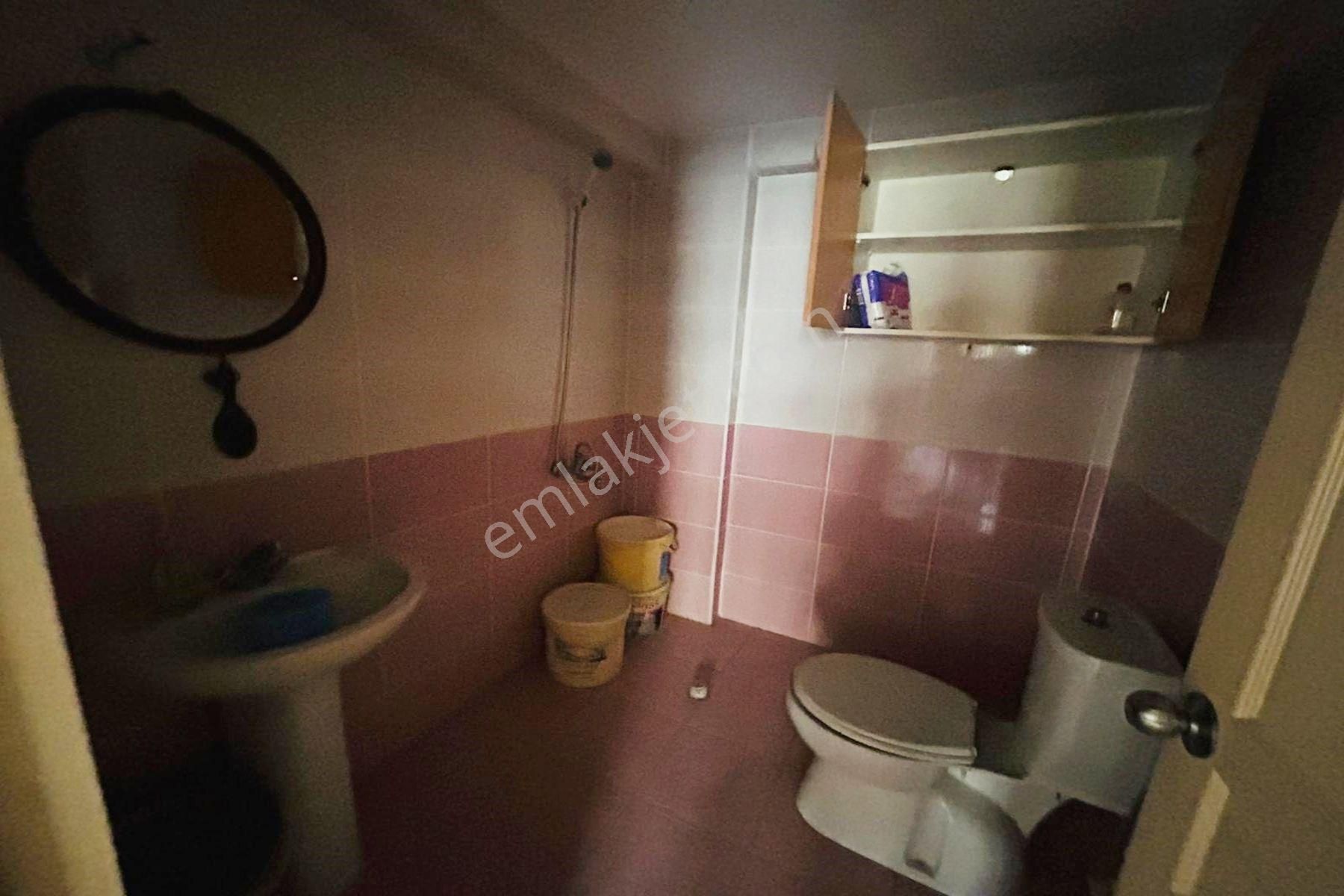 Hocalı Cd Üzerinde 2.kat Konumunda Manzaralı Fırsat Daire..! - Görsel 26