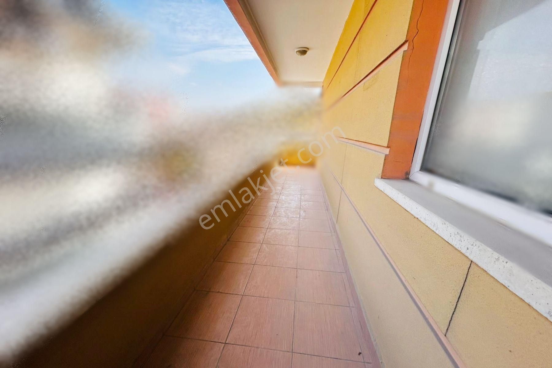 Hocalı Cd Üzerinde 2.kat Konumunda Manzaralı Fırsat Daire..! - Görsel 14