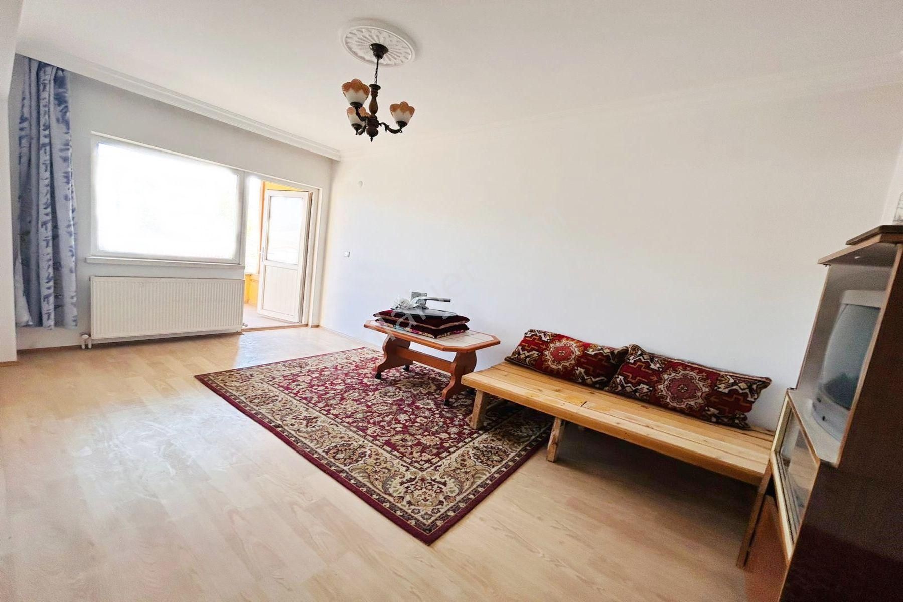 Hocalı Cd Üzerinde 2.kat Konumunda Manzaralı Fırsat Daire..! - Görsel 10