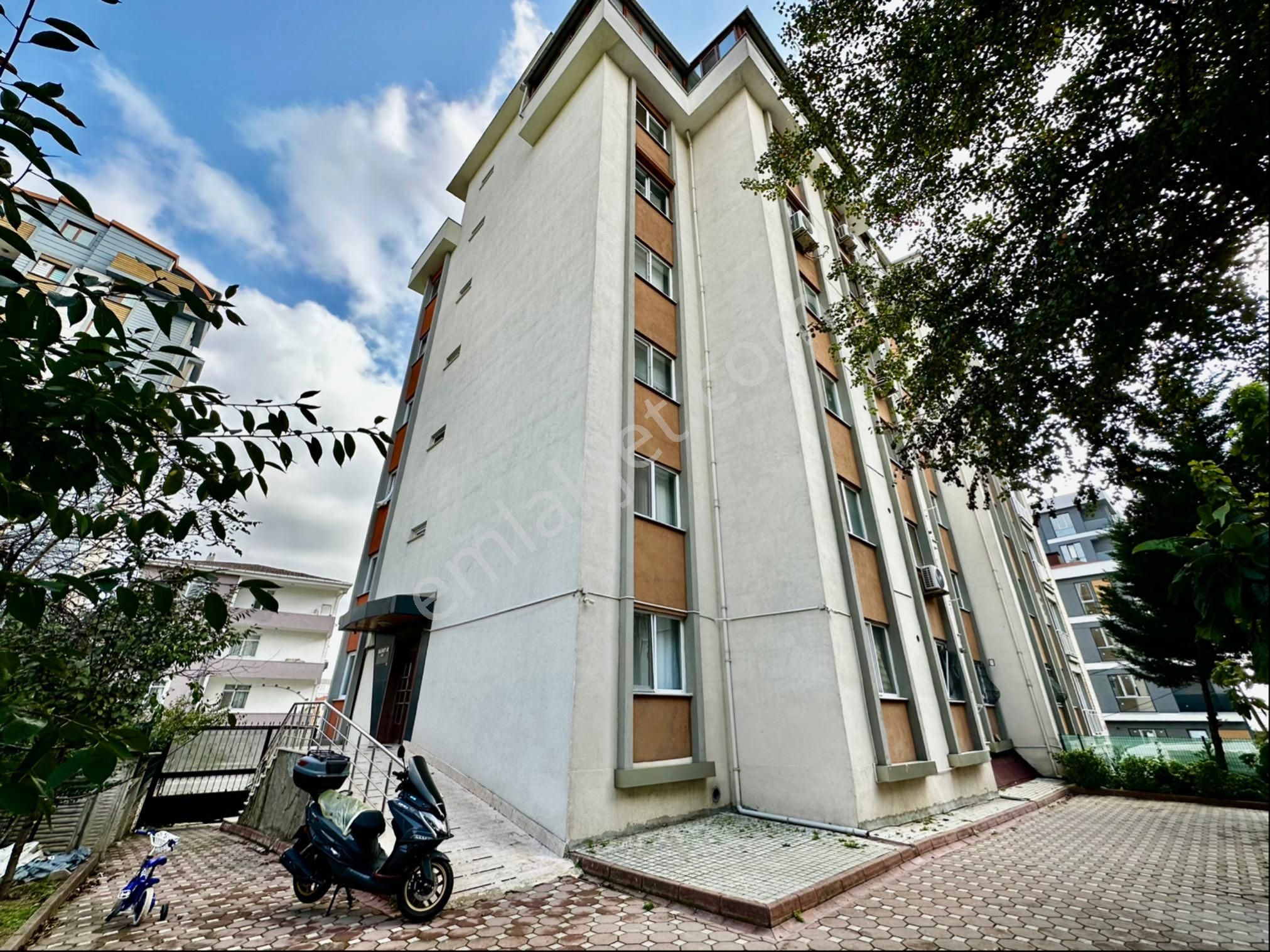 Gedik Üniversitesi Yanı 135 M2 Brüt 3+1 Boş Satılık Daire - Görsel 2