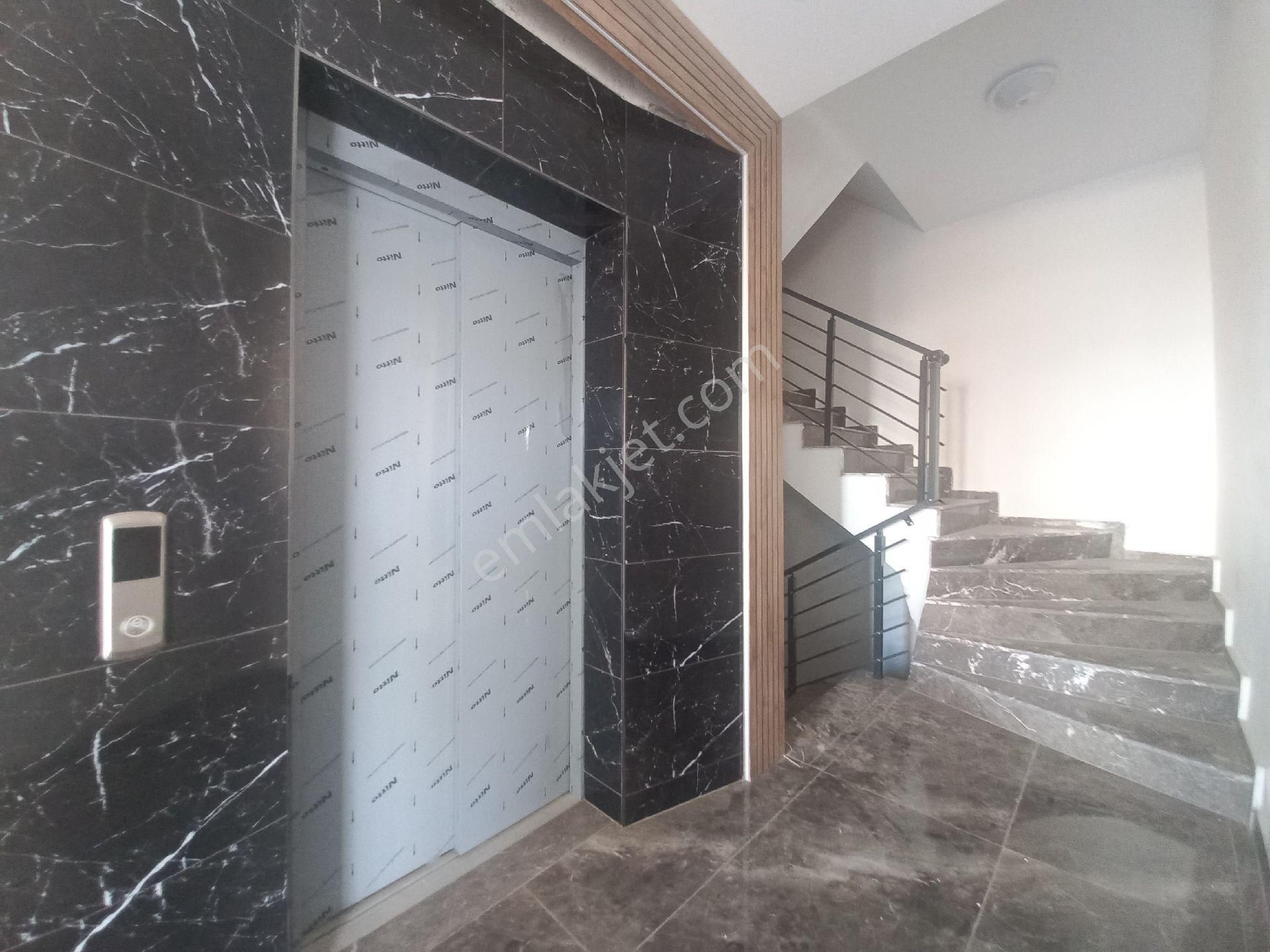 Didim Yeni Mahallede Satılık Yeni 2+1 Asansörlü Daire - Görsel 2