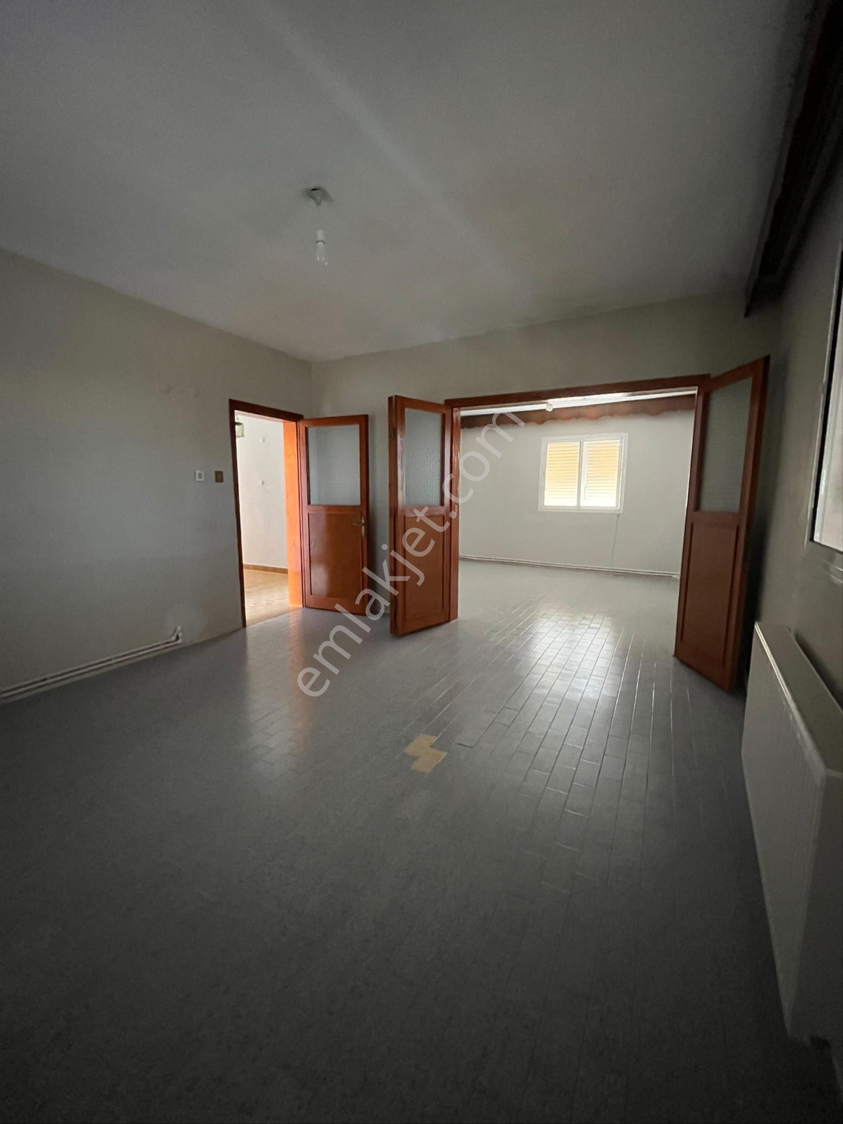 Çiğli Şirintepe Kiralık 2+1 Doğalgazlı - Görsel 7