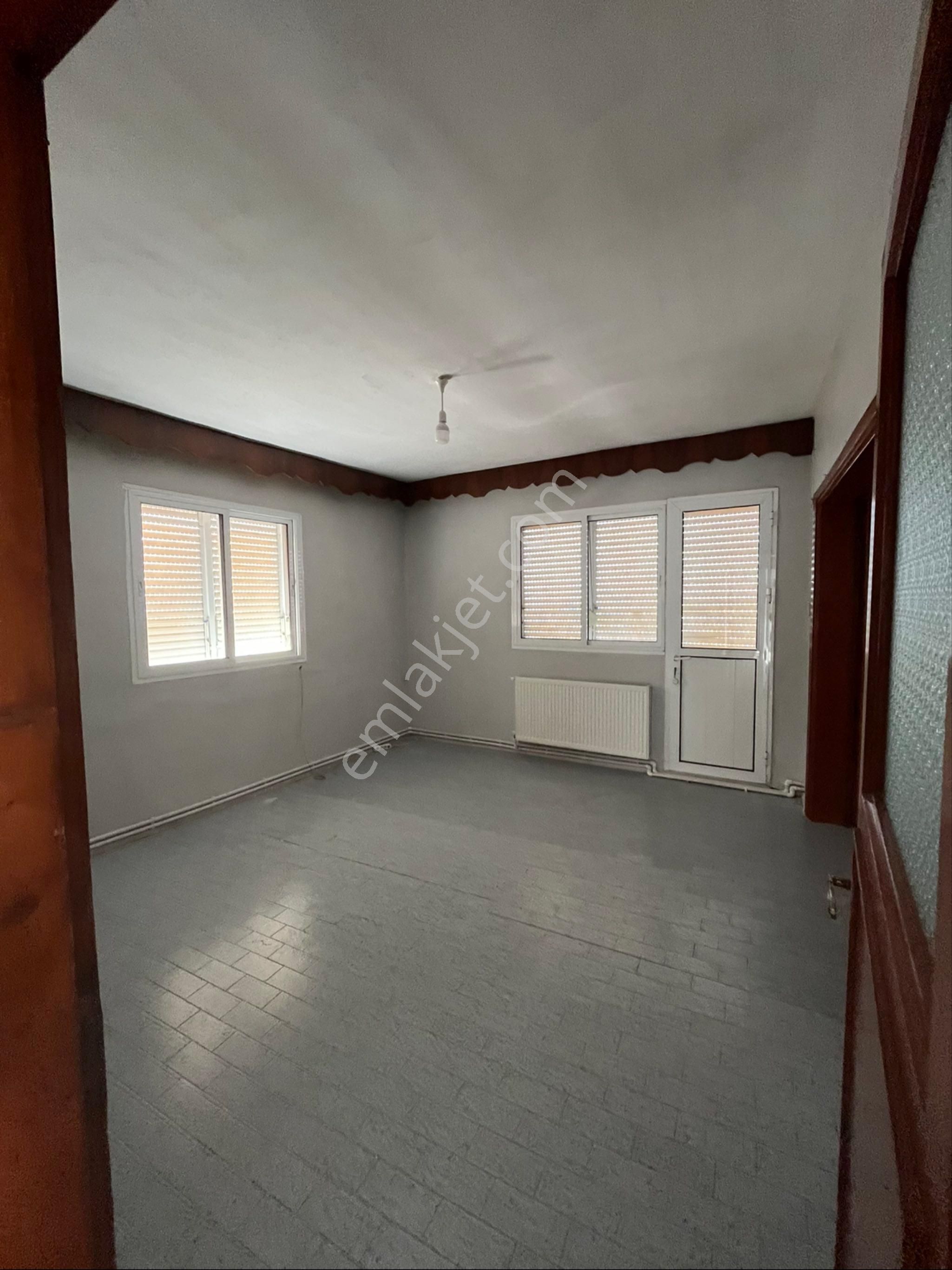 Çiğli Şirintepe Kiralık 2+1 Doğalgazlı - Görsel 9