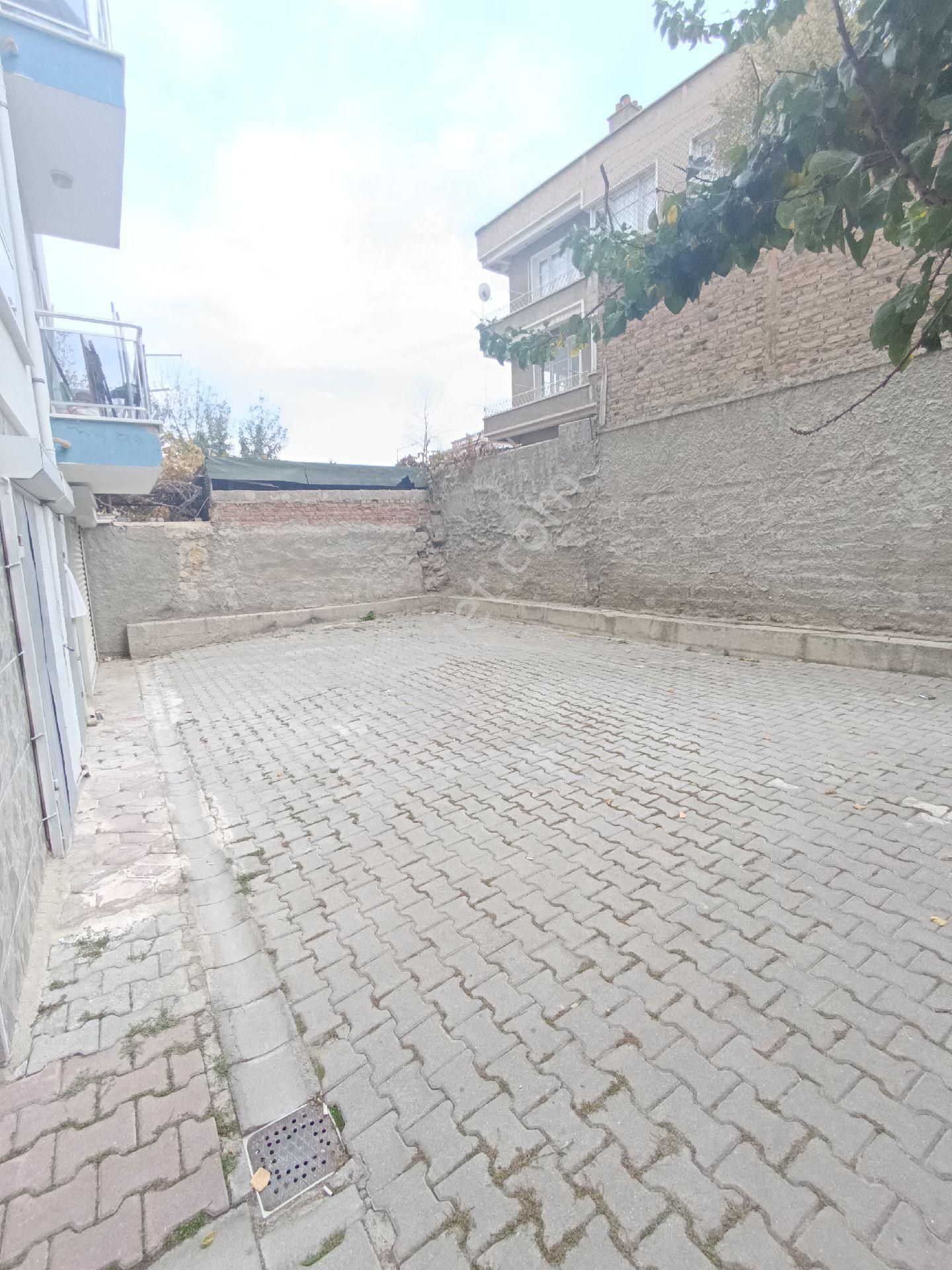 Birim Satıyor Çarşı Merkezde 6 Yıllık Asansörlü Daire - Görsel 12