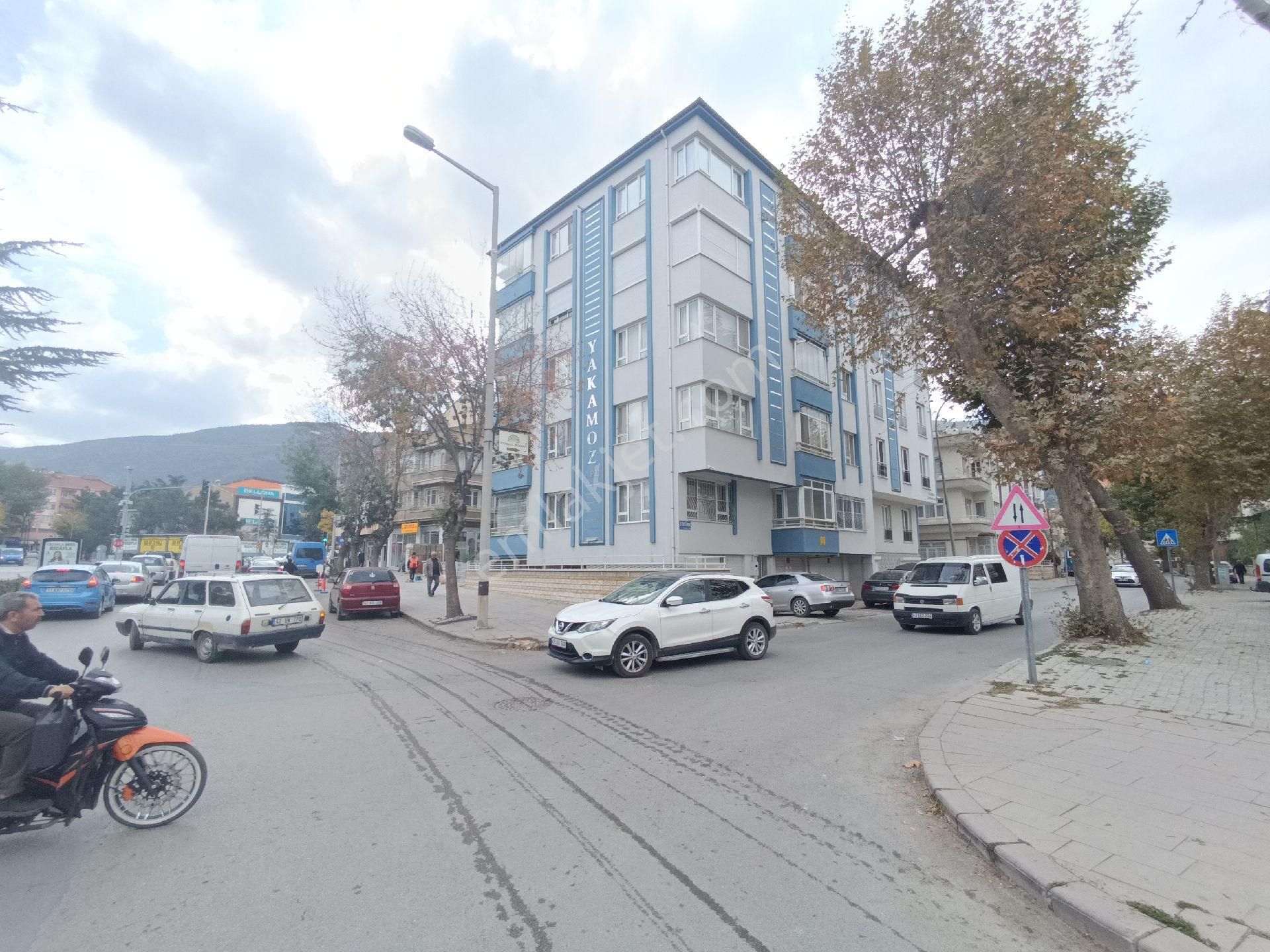 Birim Satıyor Çarşı Merkezde 6 Yıllık Asansörlü Daire - Görsel 3