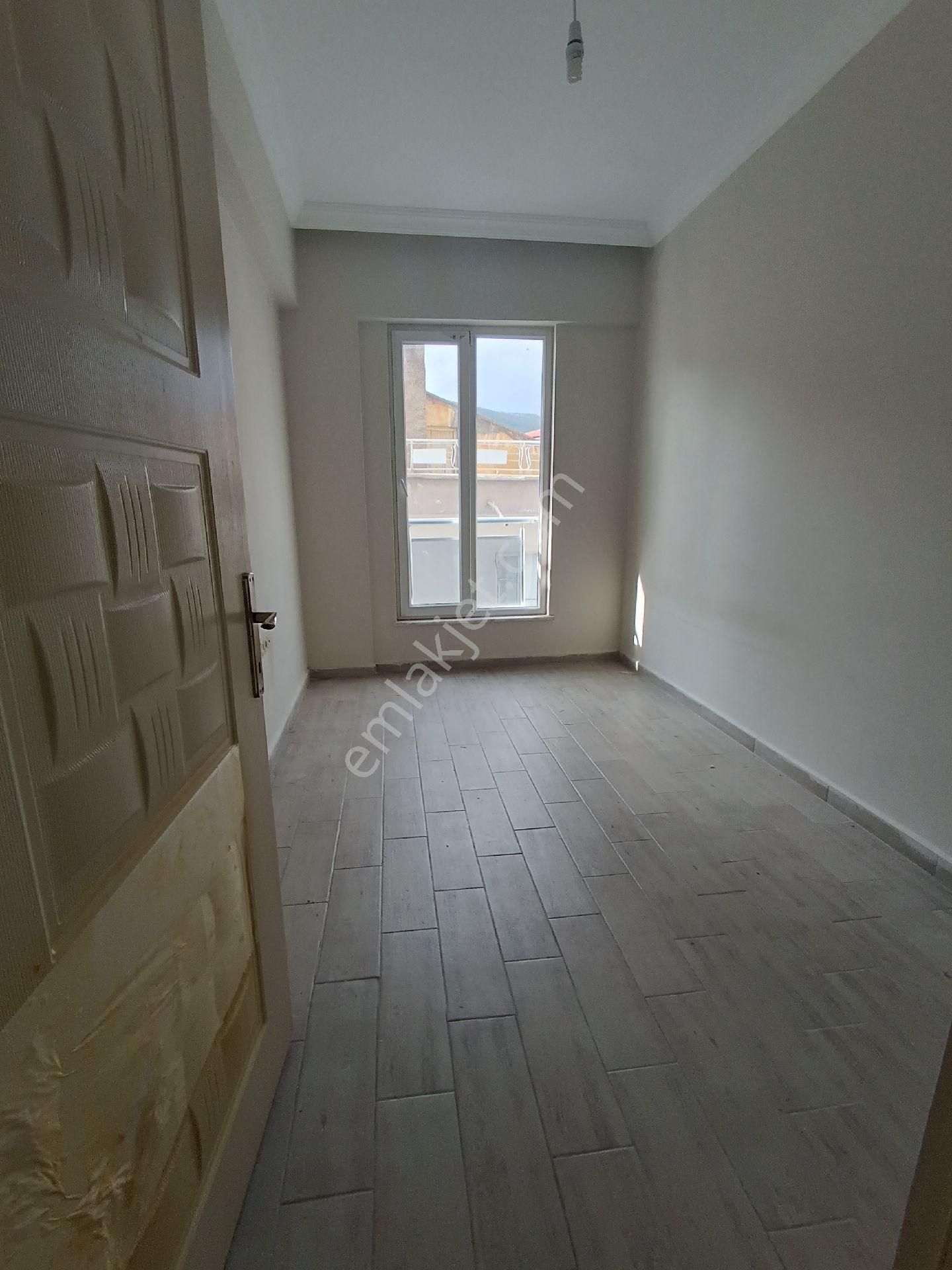 Birim Satıyor Çarşı Merkezde 6 Yıllık Asansörlü Daire - Görsel 31