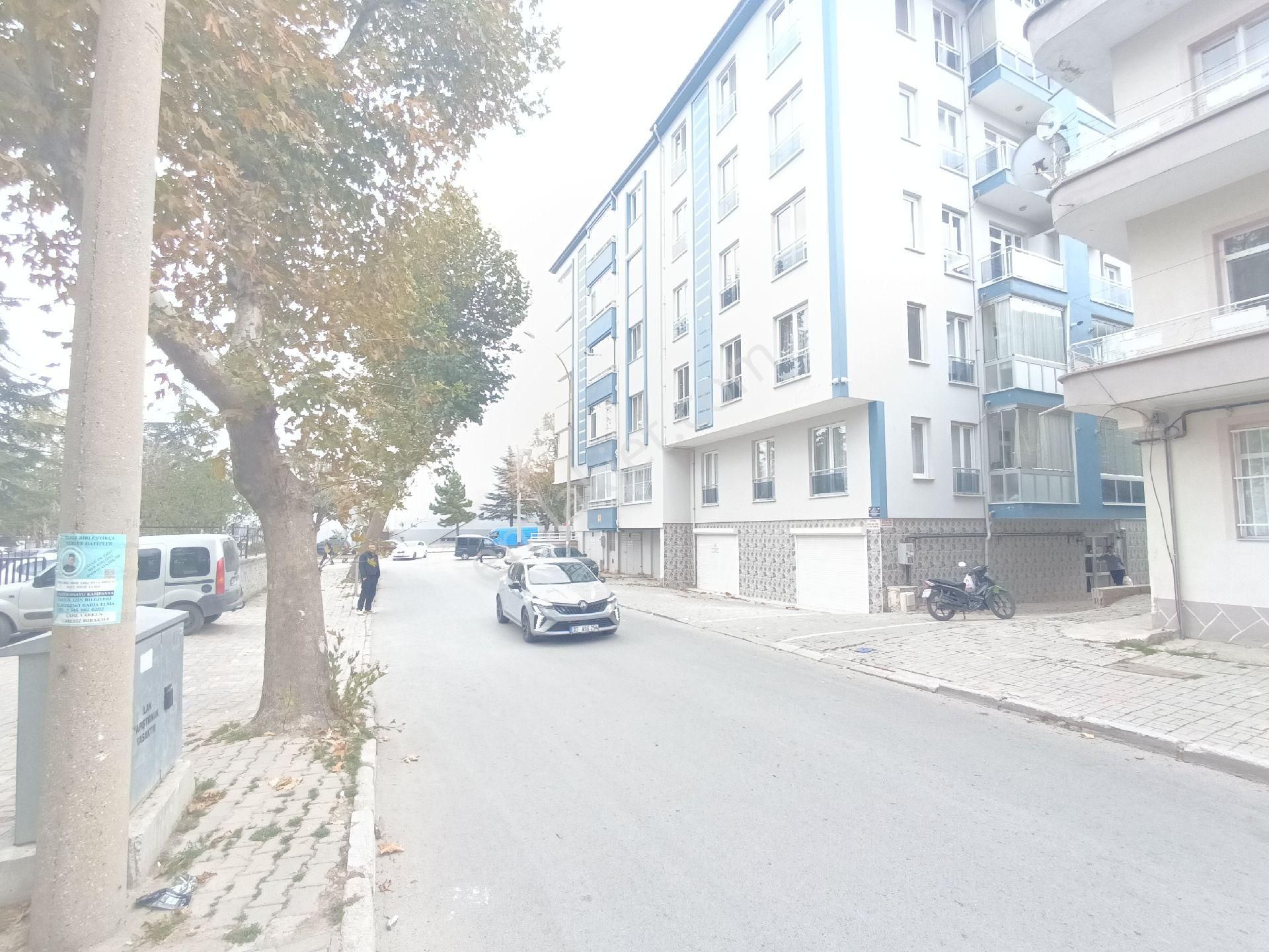 Birim Satıyor Çarşı Merkezde 6 Yıllık Asansörlü Daire - Görsel 6