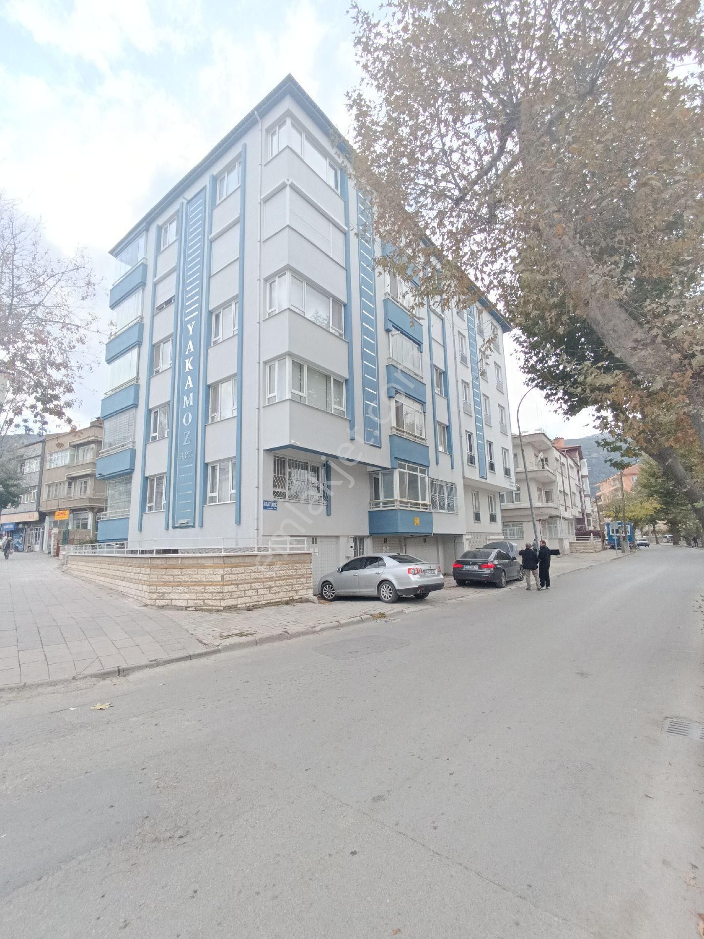 Birim Satıyor Çarşı Merkezde 6 Yıllık Asansörlü Daire - Görsel 5