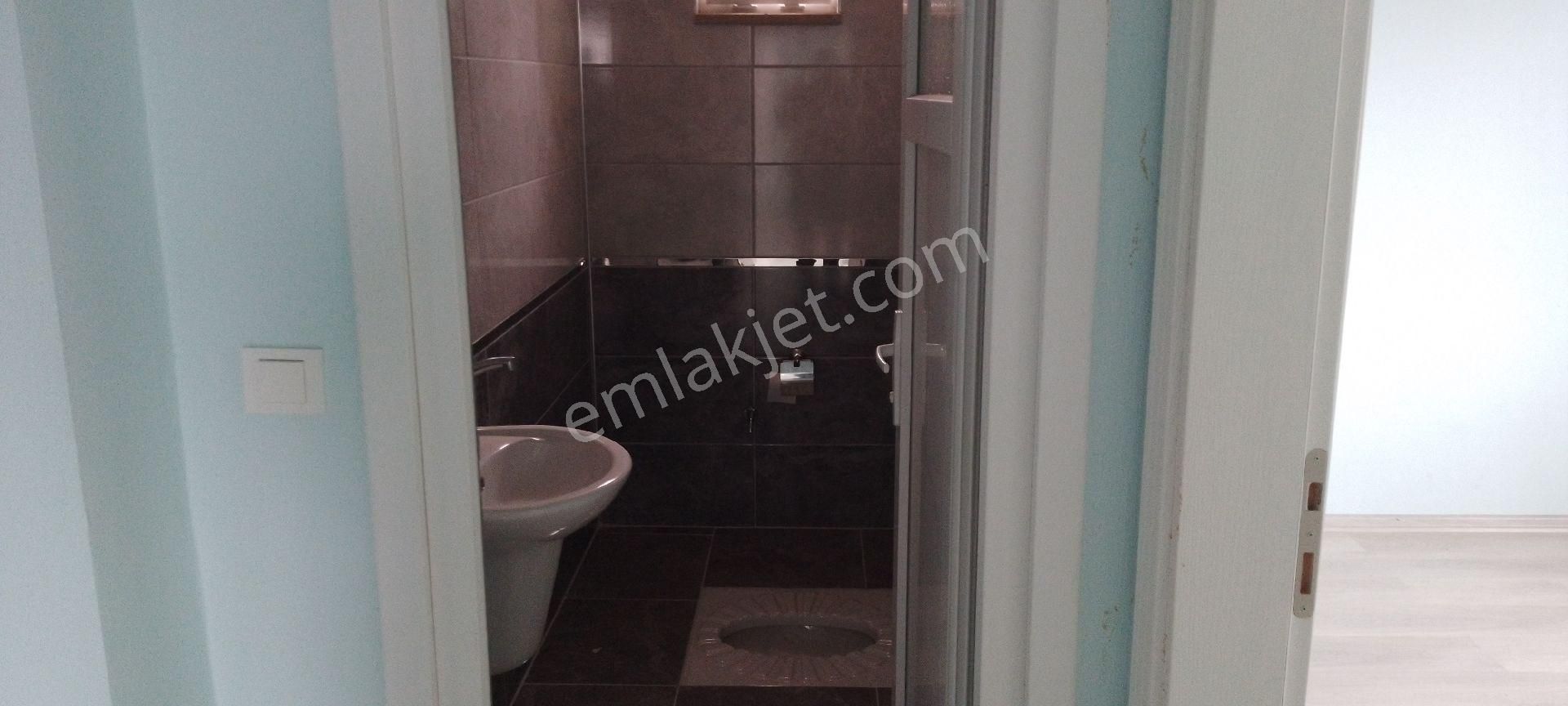 Trabzon Konaklarda Havvaalanına 5 Dk.mesafede Kıralık 3+1 Daı - Görsel 9