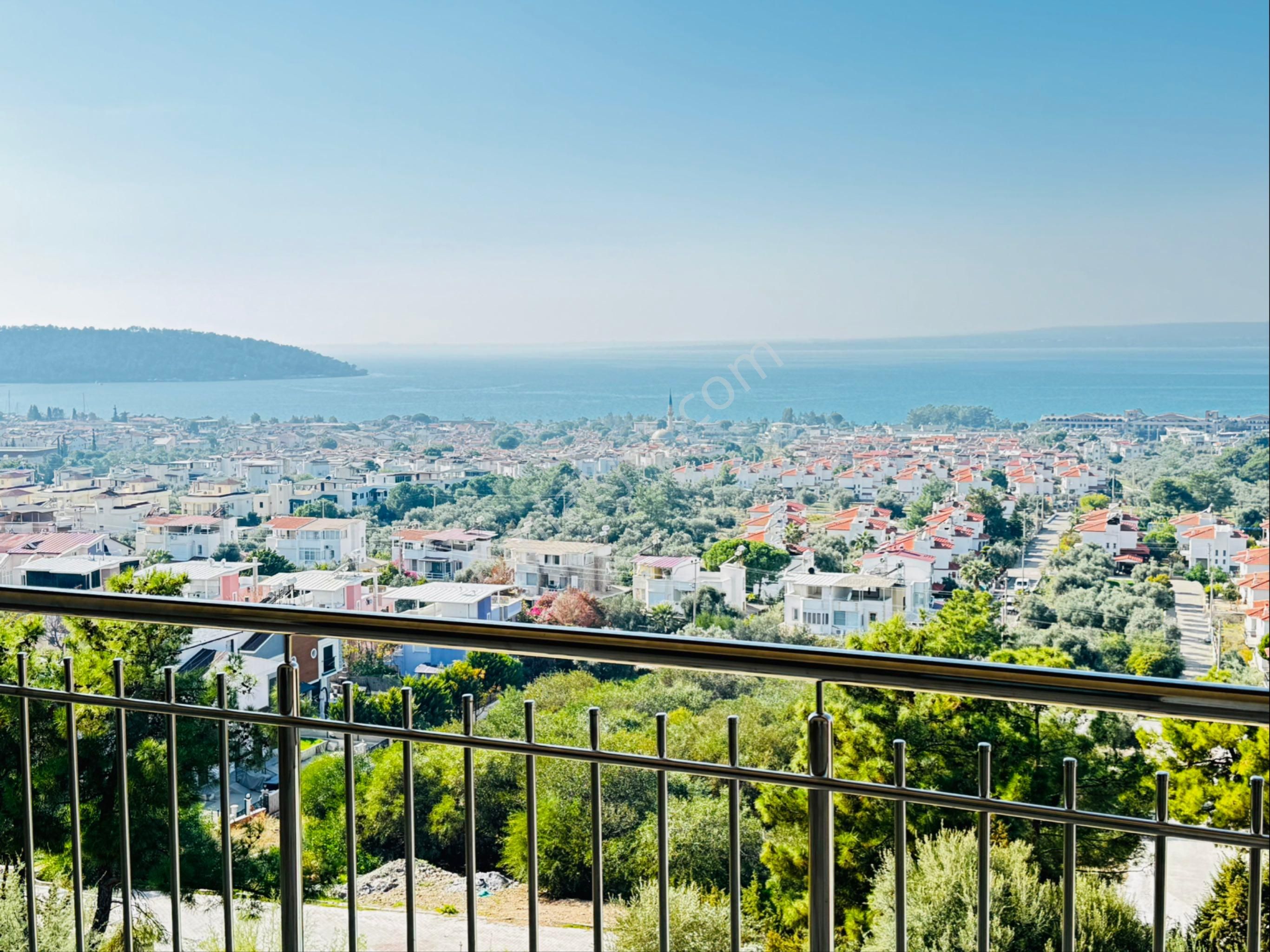 Akbük Merkezde Kesintisiz Deniz Manzaralı 3+1 Dubleks – Bahçe Ve Teras Katı Seçenekleriyle - Görsel 12