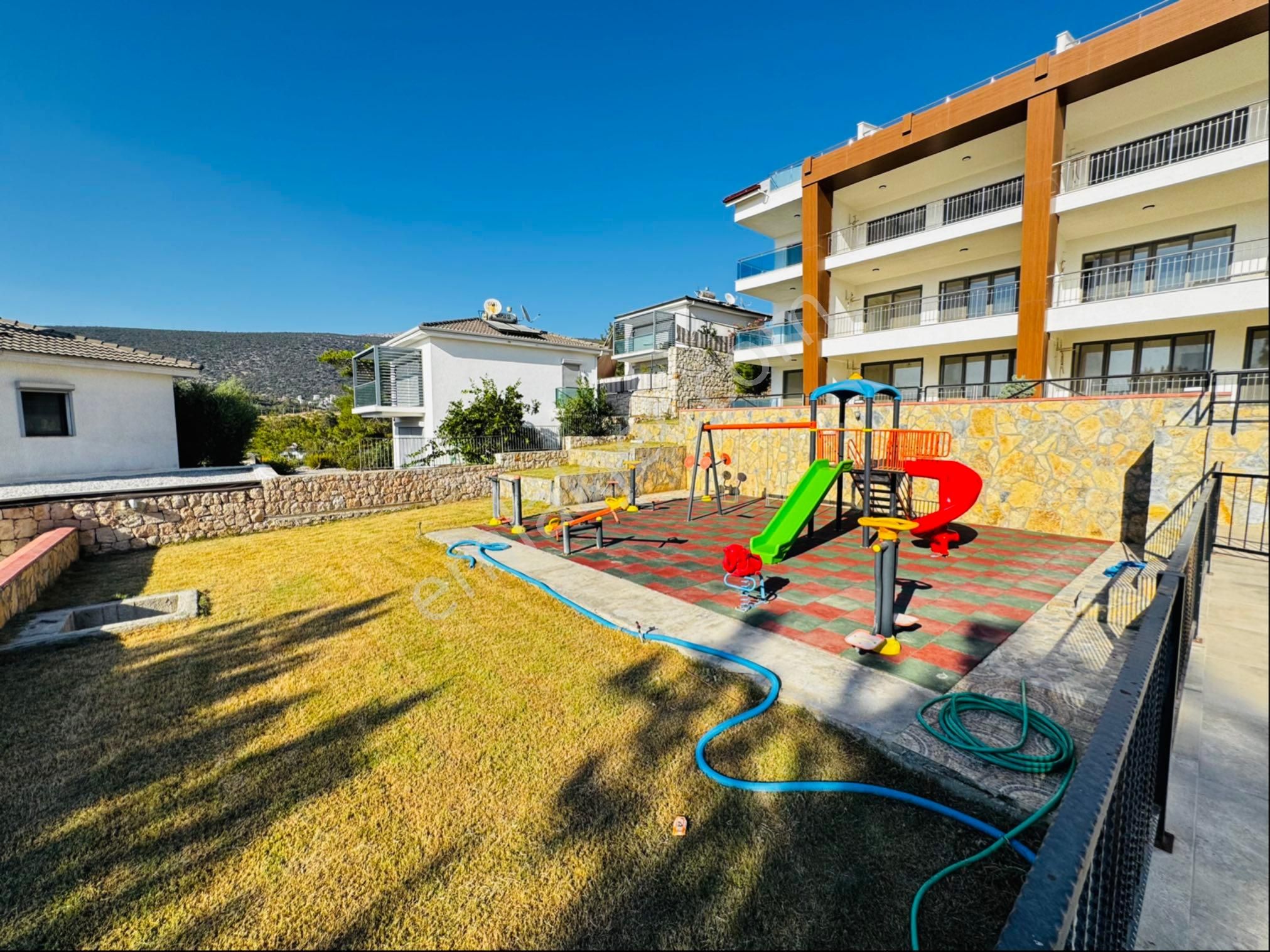 Akbük Merkezde Kesintisiz Deniz Manzaralı 3+1 Dubleks – Bahçe Ve Teras Katı Seçenekleriyle - Görsel 6