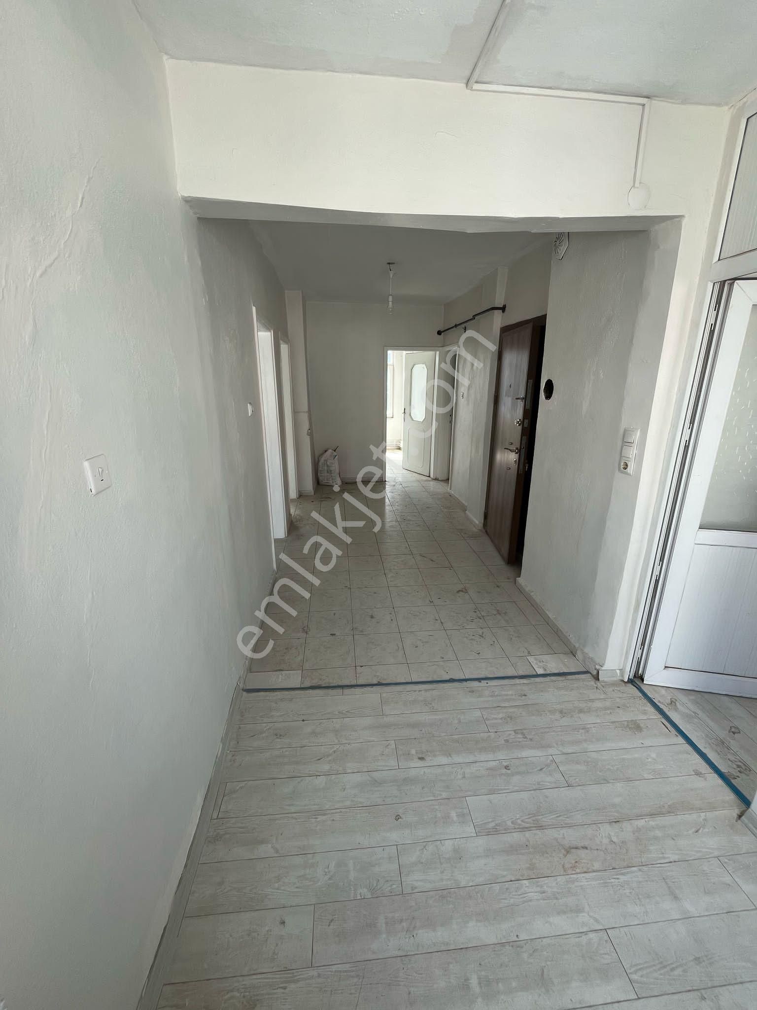 Tekirdağ Merkez De Tekira Karşısı Satılık 3+1 Daire - Görsel 2