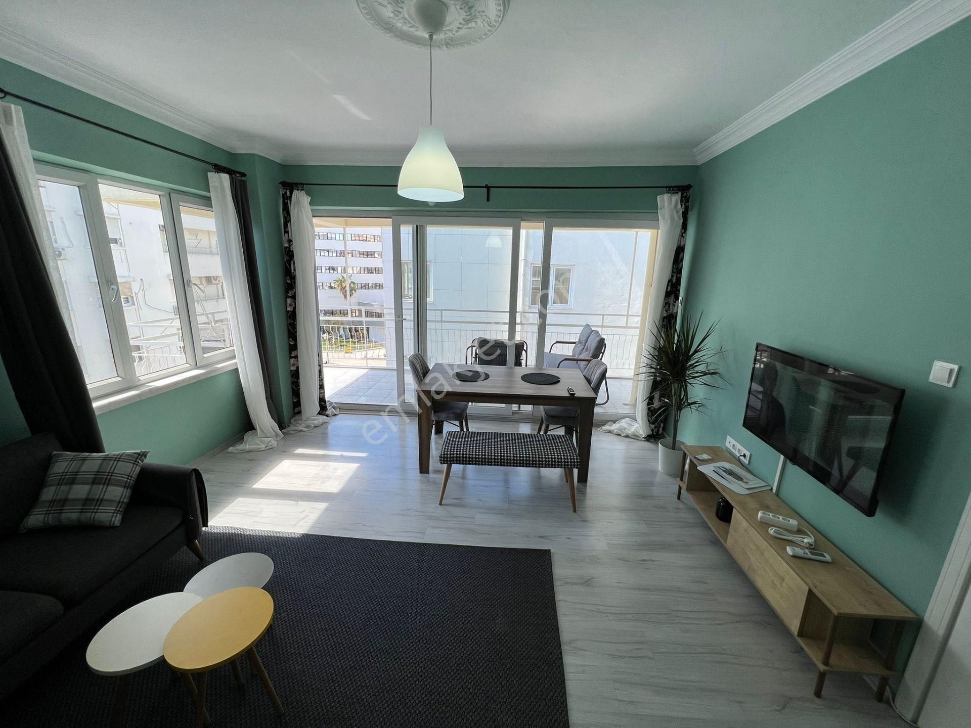 Işıklar 'da Deniz Manzaralı İçi Lüks Eşyalı 2+1 - Görsel 5