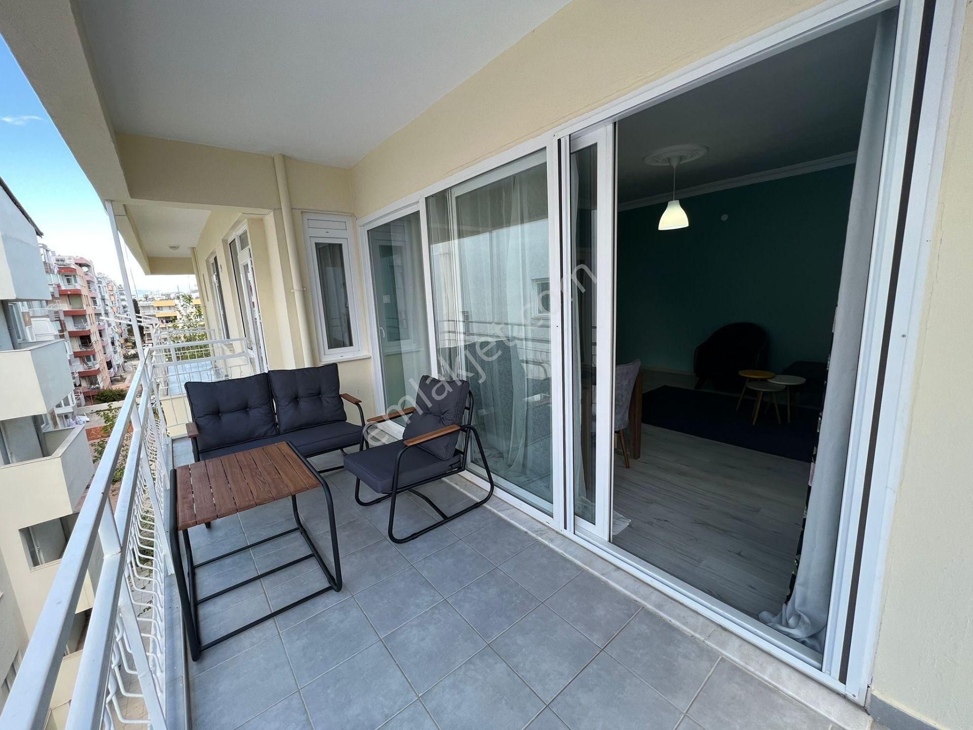 Işıklar 'da Deniz Manzaralı İçi Lüks Eşyalı 2+1 - Görsel 25