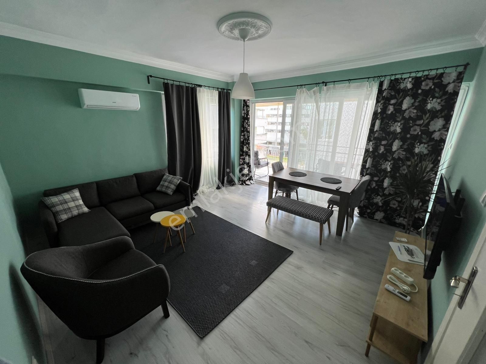 Işıklar 'da Deniz Manzaralı İçi Lüks Eşyalı 2+1 - Görsel 12