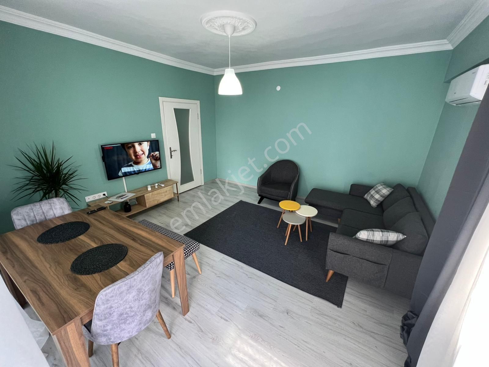 Işıklar 'da Deniz Manzaralı İçi Lüks Eşyalı 2+1