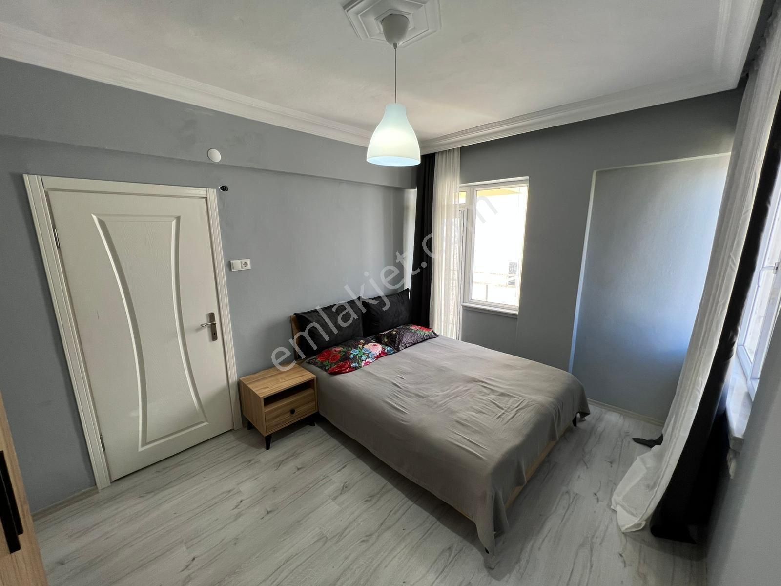 Işıklar 'da Deniz Manzaralı İçi Lüks Eşyalı 2+1 - Görsel 20