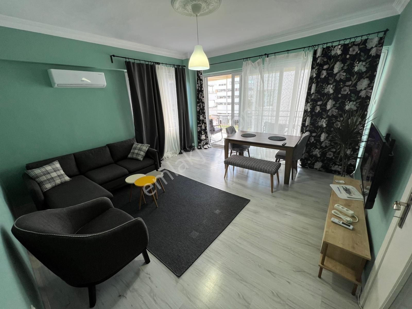 Işıklar 'da Deniz Manzaralı İçi Lüks Eşyalı 2+1 - Görsel 4