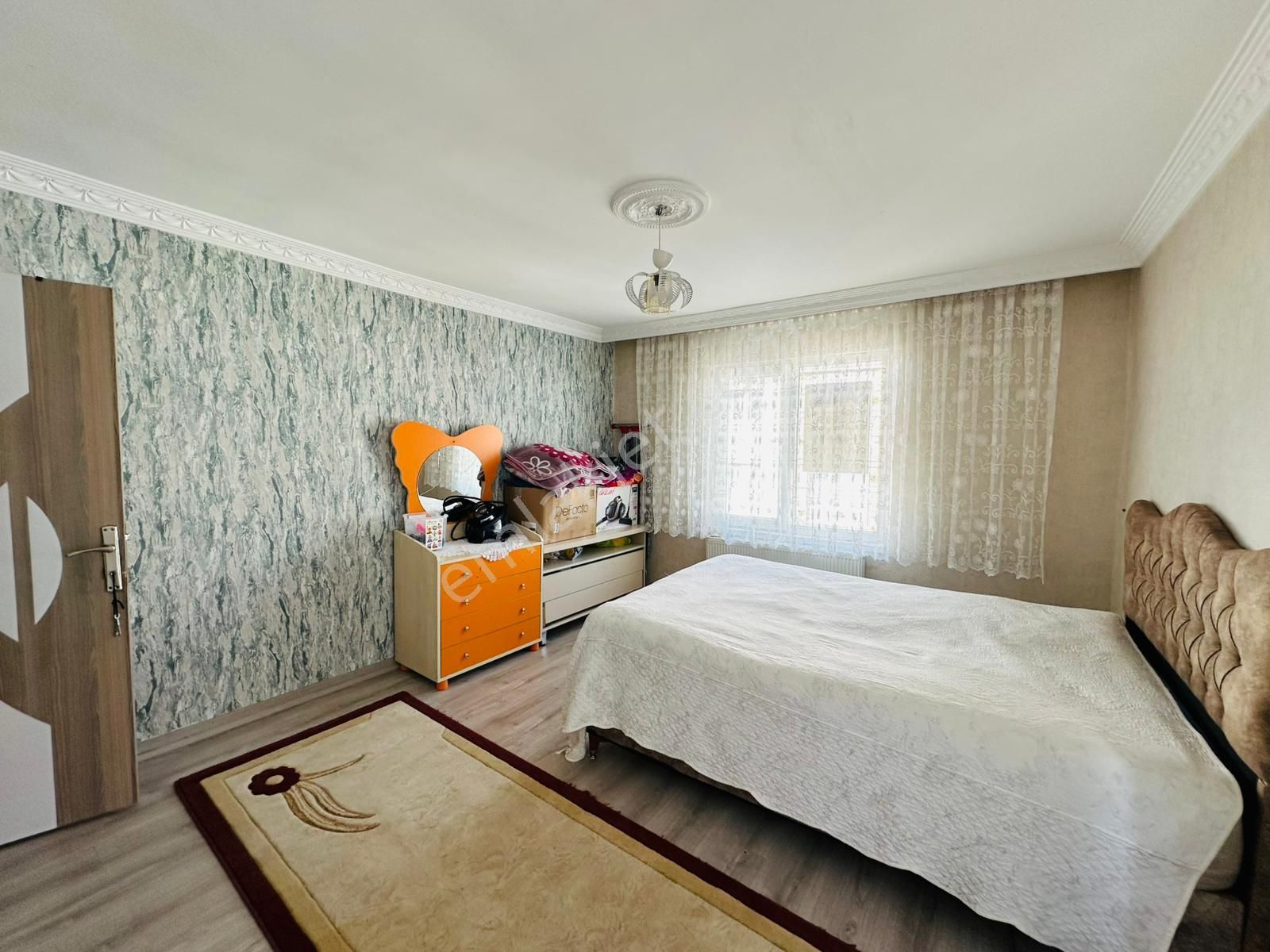 Beşikkaya'da Çift Girişli Asansörlü Full Yapılı 7+1 Satılık Dubleks !! - Görsel 19