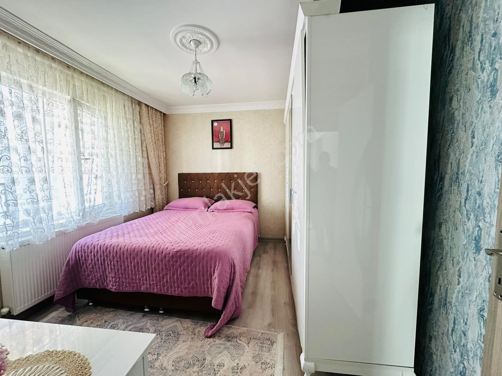 Beşikkaya'da Çift Girişli Asansörlü Full Yapılı 7+1 Satılık Dubleks !! - Görsel 9