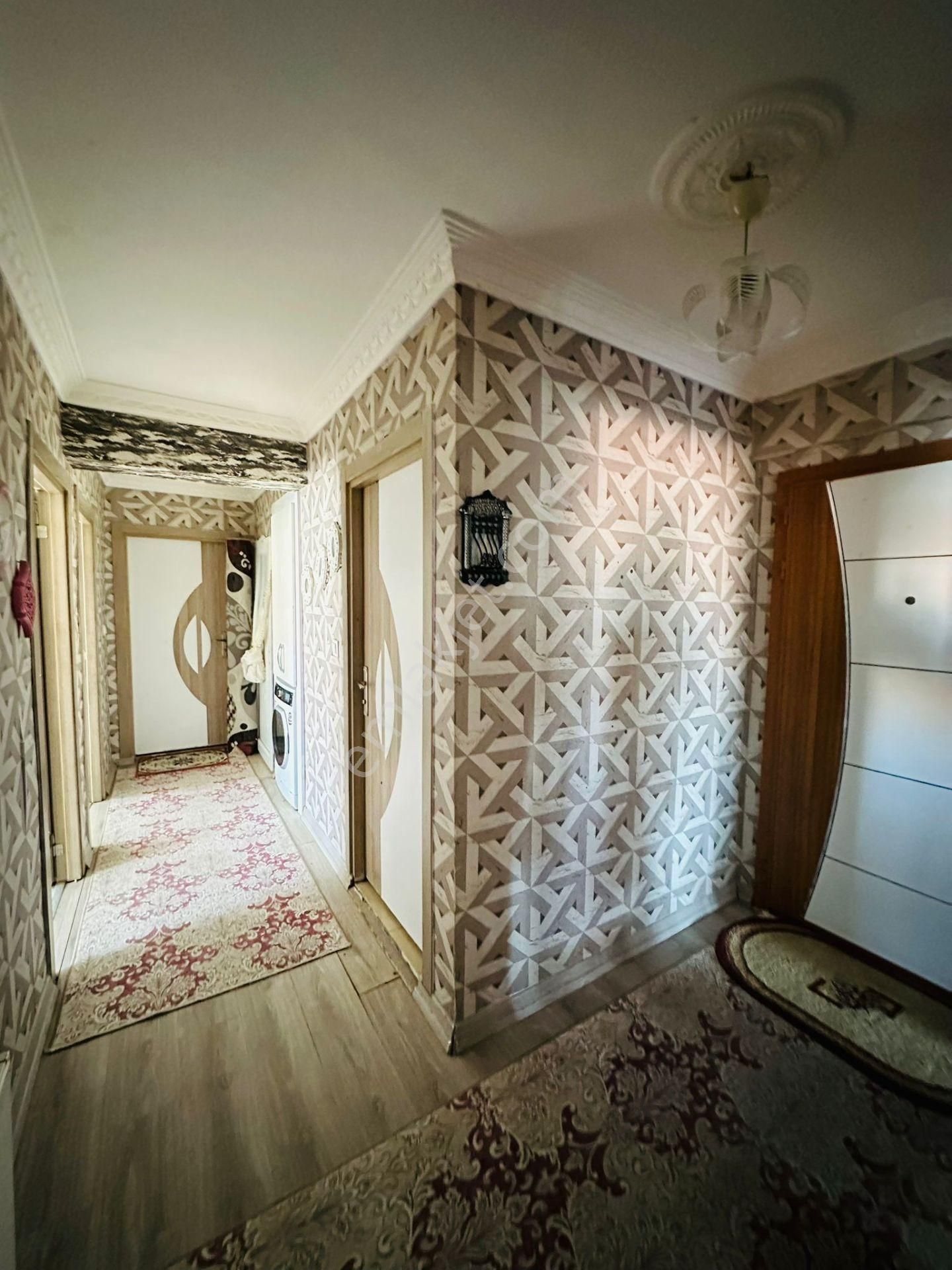 Beşikkaya'da Çift Girişli Asansörlü Full Yapılı 7+1 Satılık Dubleks !! - Görsel 24