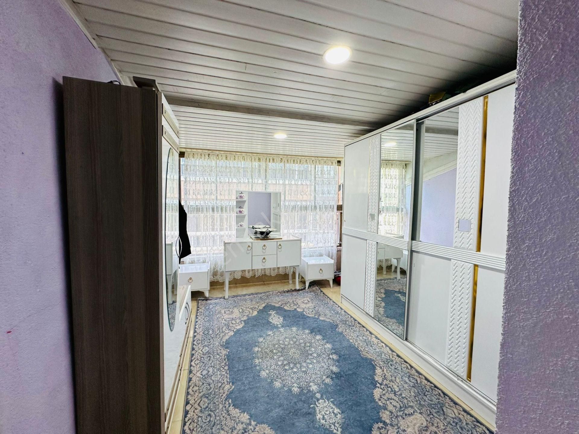 Beşikkaya'da Çift Girişli Asansörlü Full Yapılı 7+1 Satılık Dubleks !! - Görsel 27