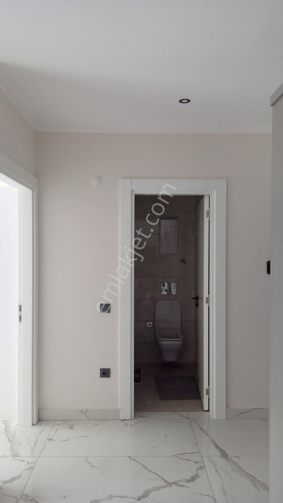 Kiralık, Modern Vega Style Sitesinde, Eşyalı Denize Sadece 50 Mt. Mesafede Yeni 1+1 Daire - Görsel 13