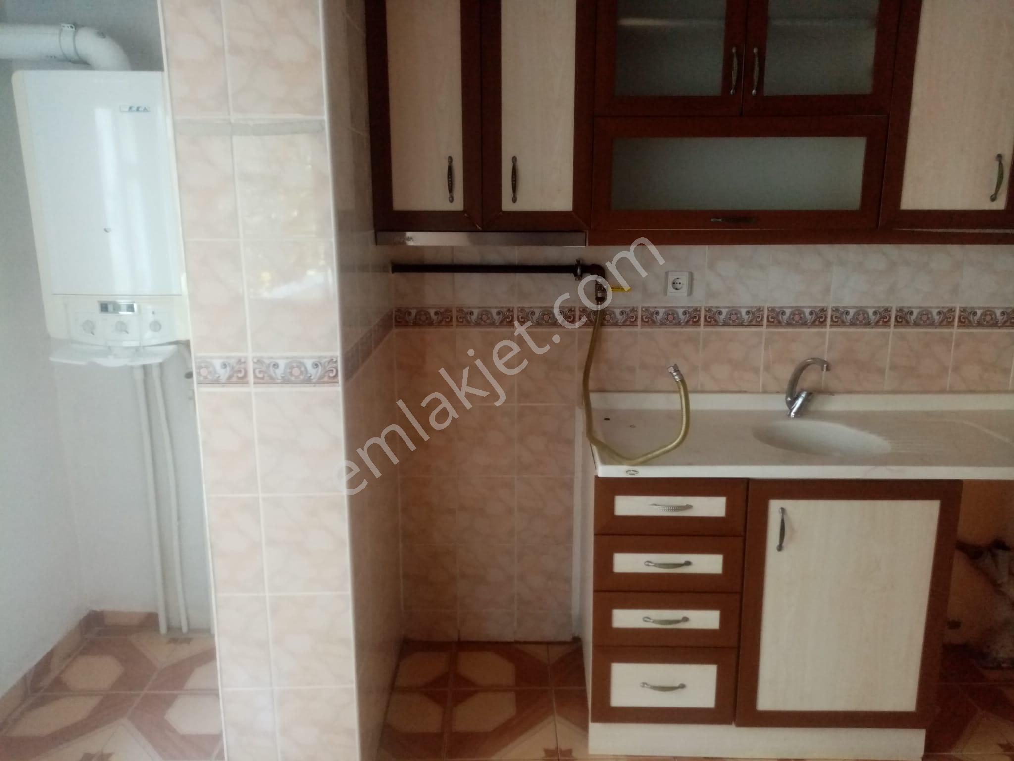 Balıkesir Altıeylül 2.gündoğan Mah. Demirdağ Emlaktan 2+1 Kiralık Daire - Görsel 2