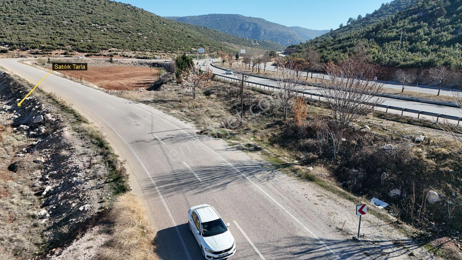 Antalya Korkuteli Yazır Mahallesinde Satılık Tarla 2430 M2