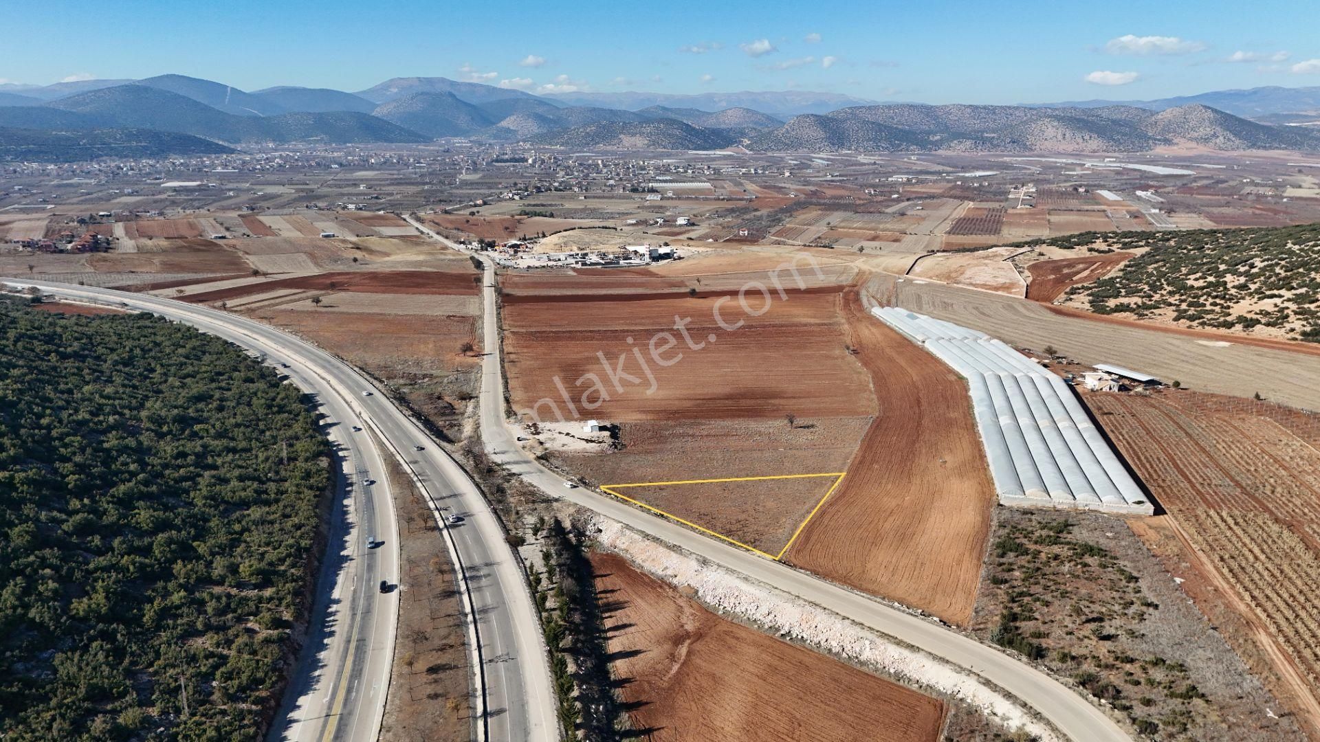 Antalya Korkuteli Yazır Mahallesinde Satılık Tarla 2430 M2 - Görsel 7