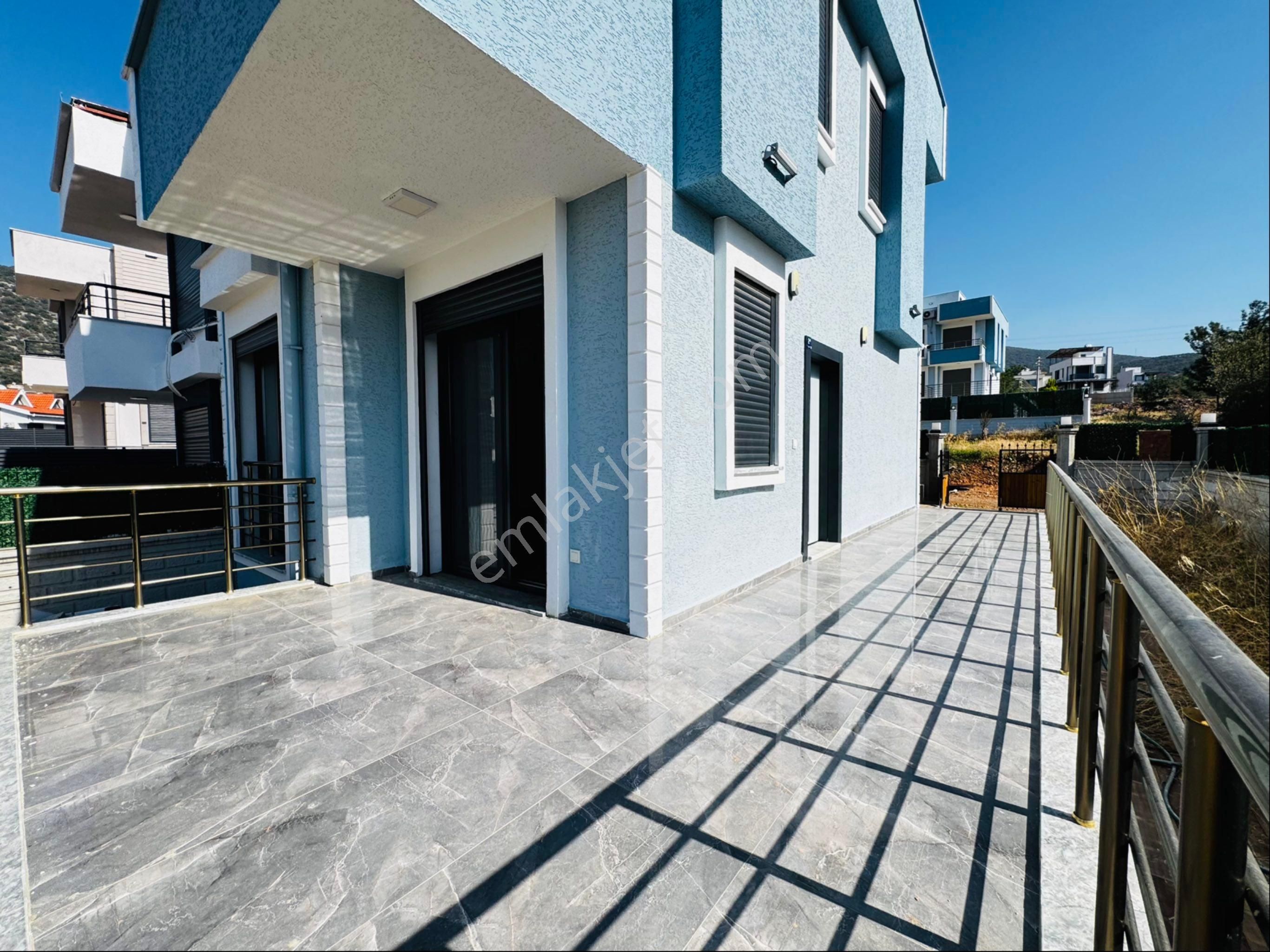 Akbük’te Denize Yakın Sıfır 3+1 Deniz Manzaralı Villa – Geniş Bahçeli & Verandalı - Görsel 4