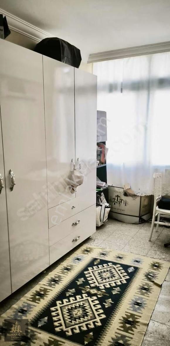 Çarşının Kalbinde İlk Gelen Alır Bu Paraya 2 Cisi Yok - Görsel 18